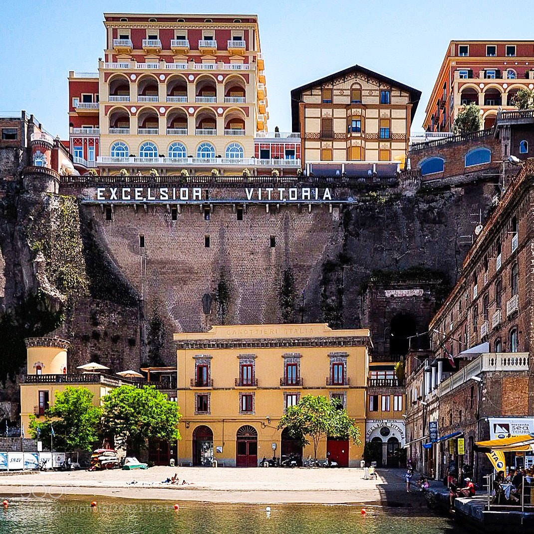 Olympus OM-D E-M1 sample photo. Port of sorrento photography