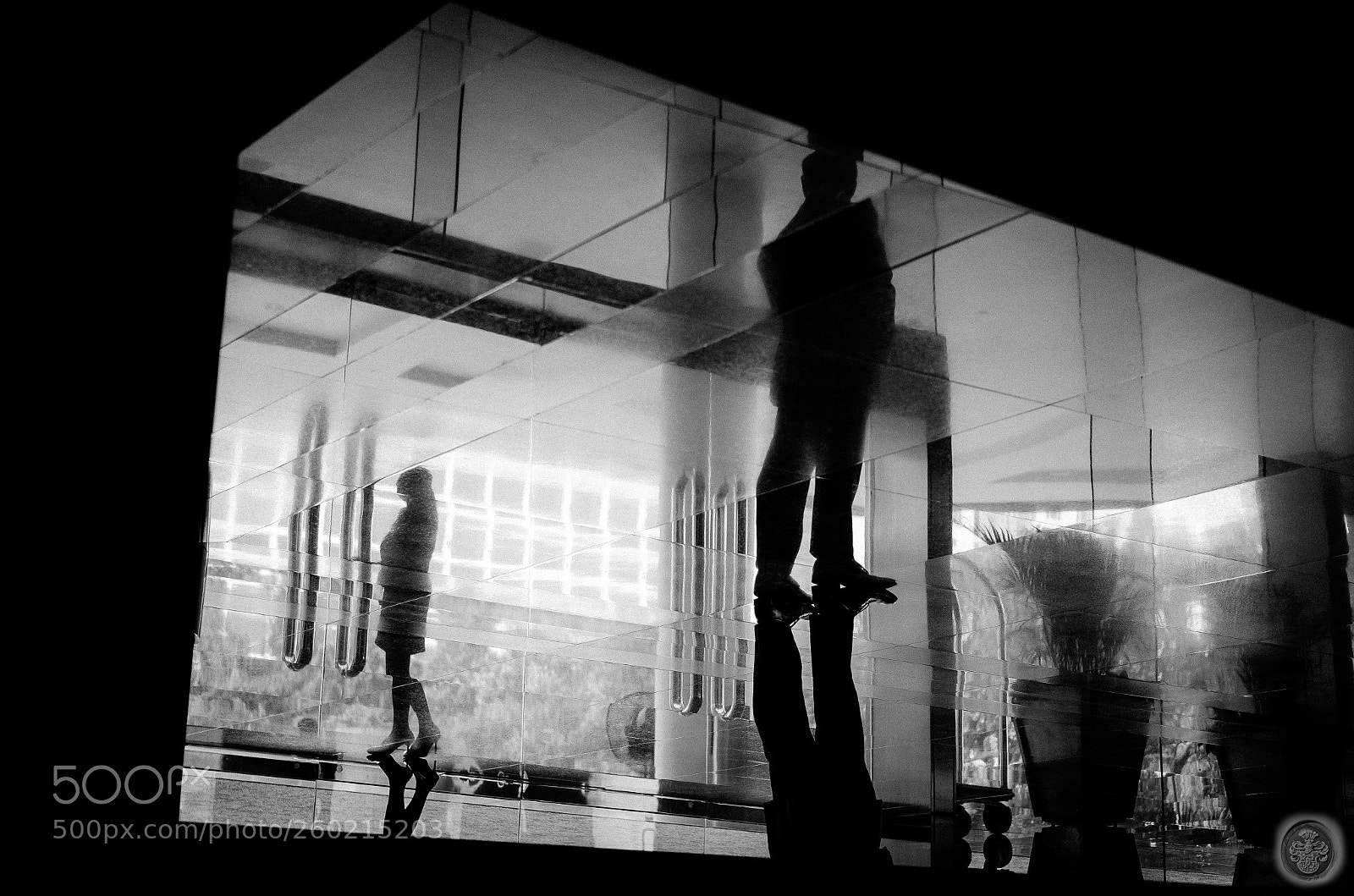 Fujifilm X-Pro2 sample photo. ...the lobby... photography