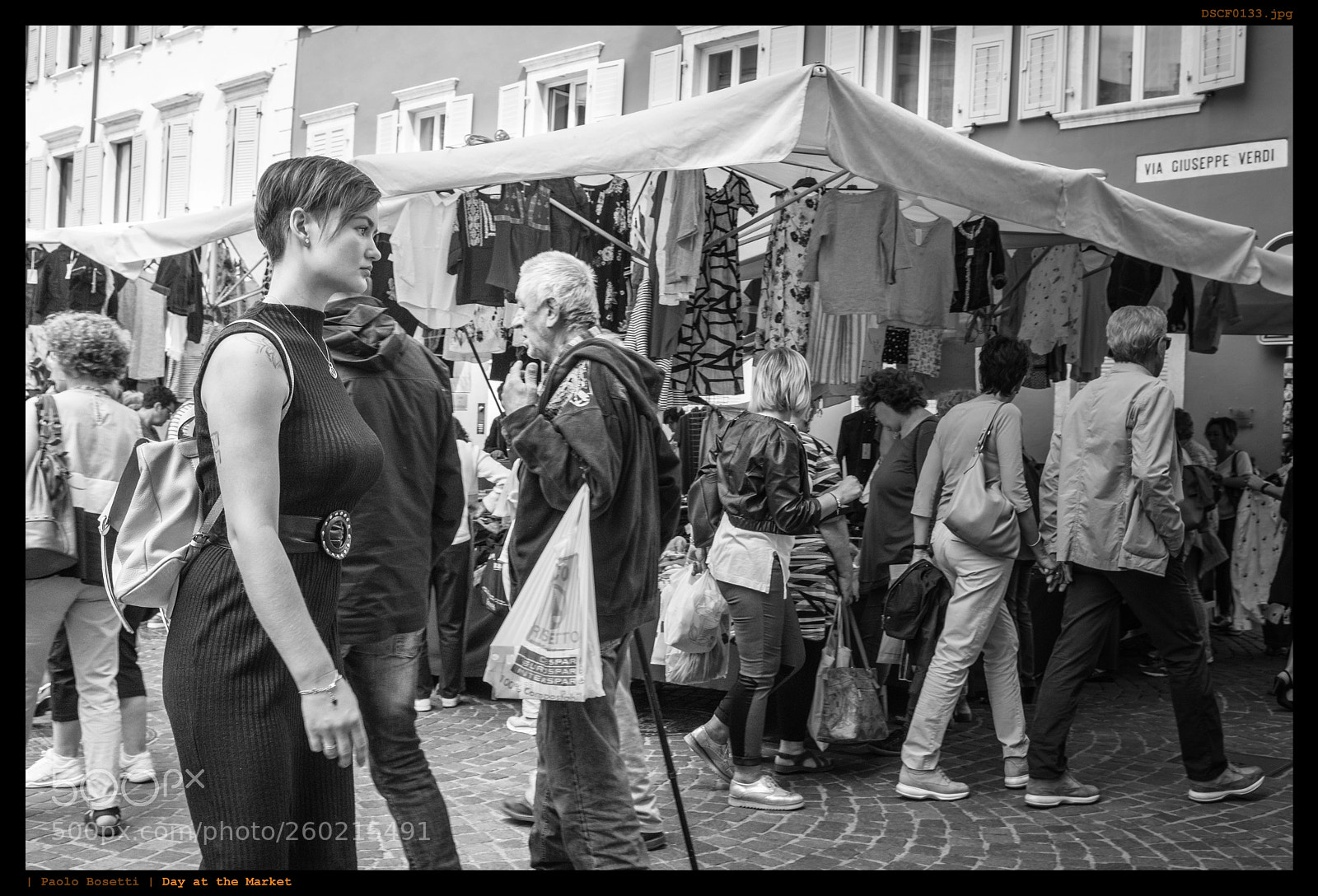 Fujifilm X100F sample photo. Day at the market photography