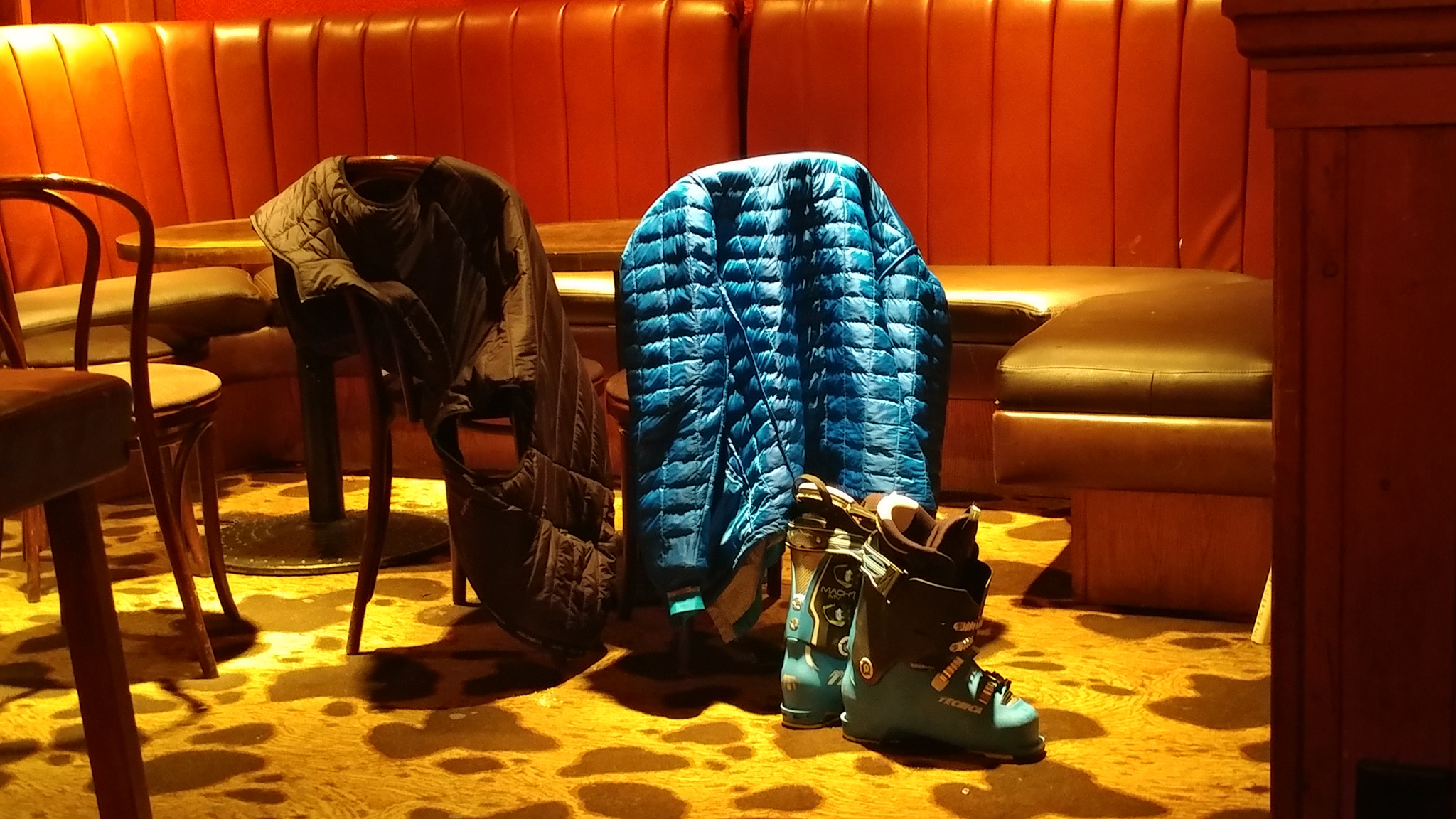 LG V20 sample photo. Days end still life photography