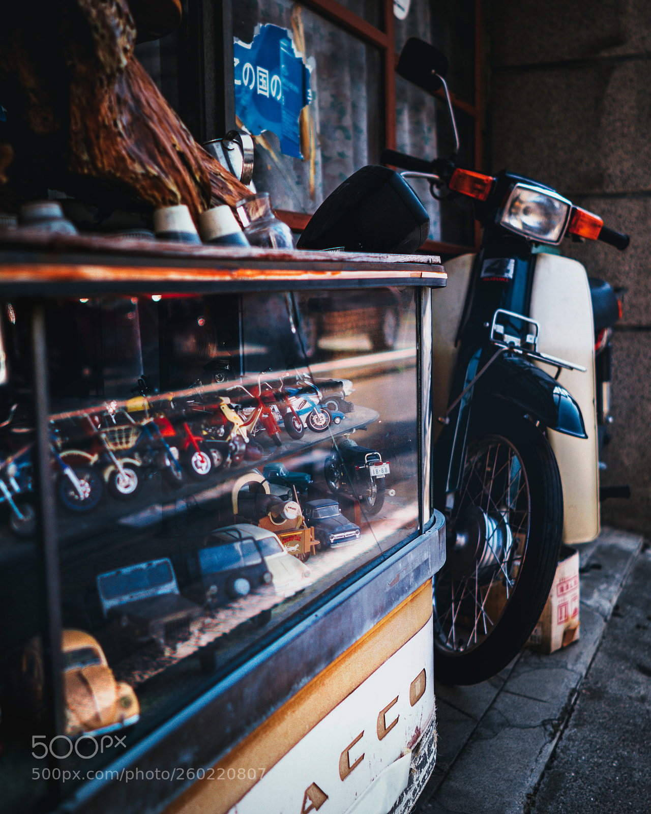 Sony a6500 sample photo. Tobacconi photography