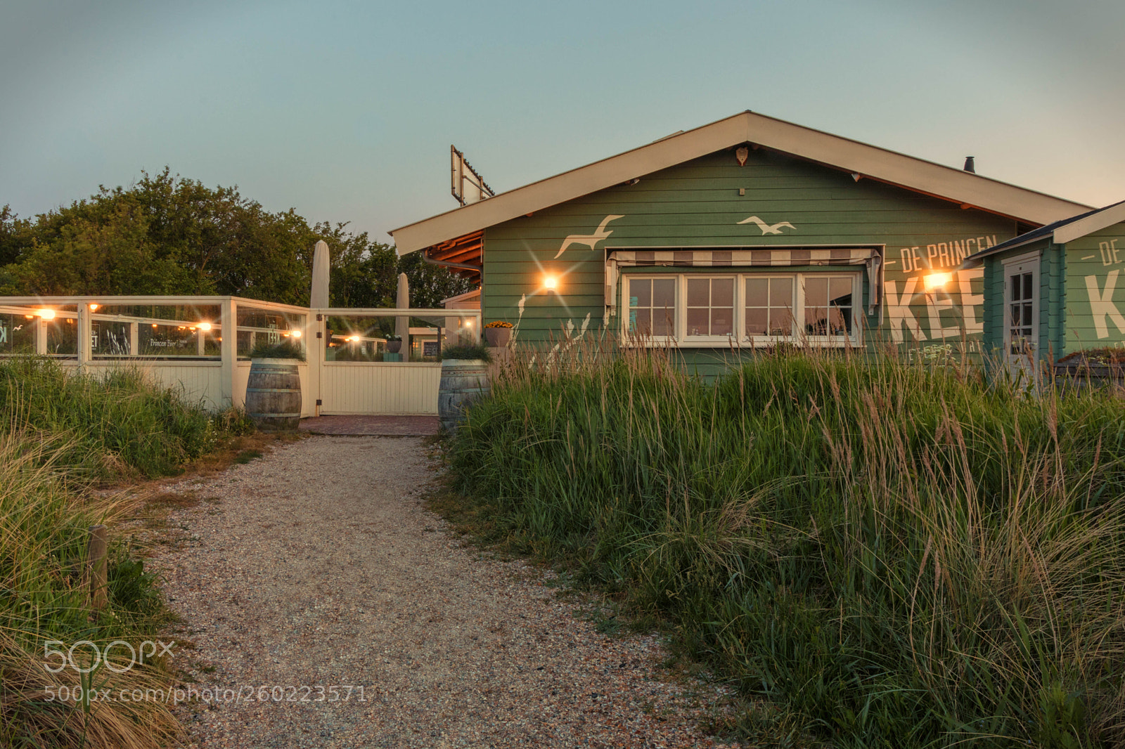 Canon EOS 80D sample photo. De prinz keet restaurant photography