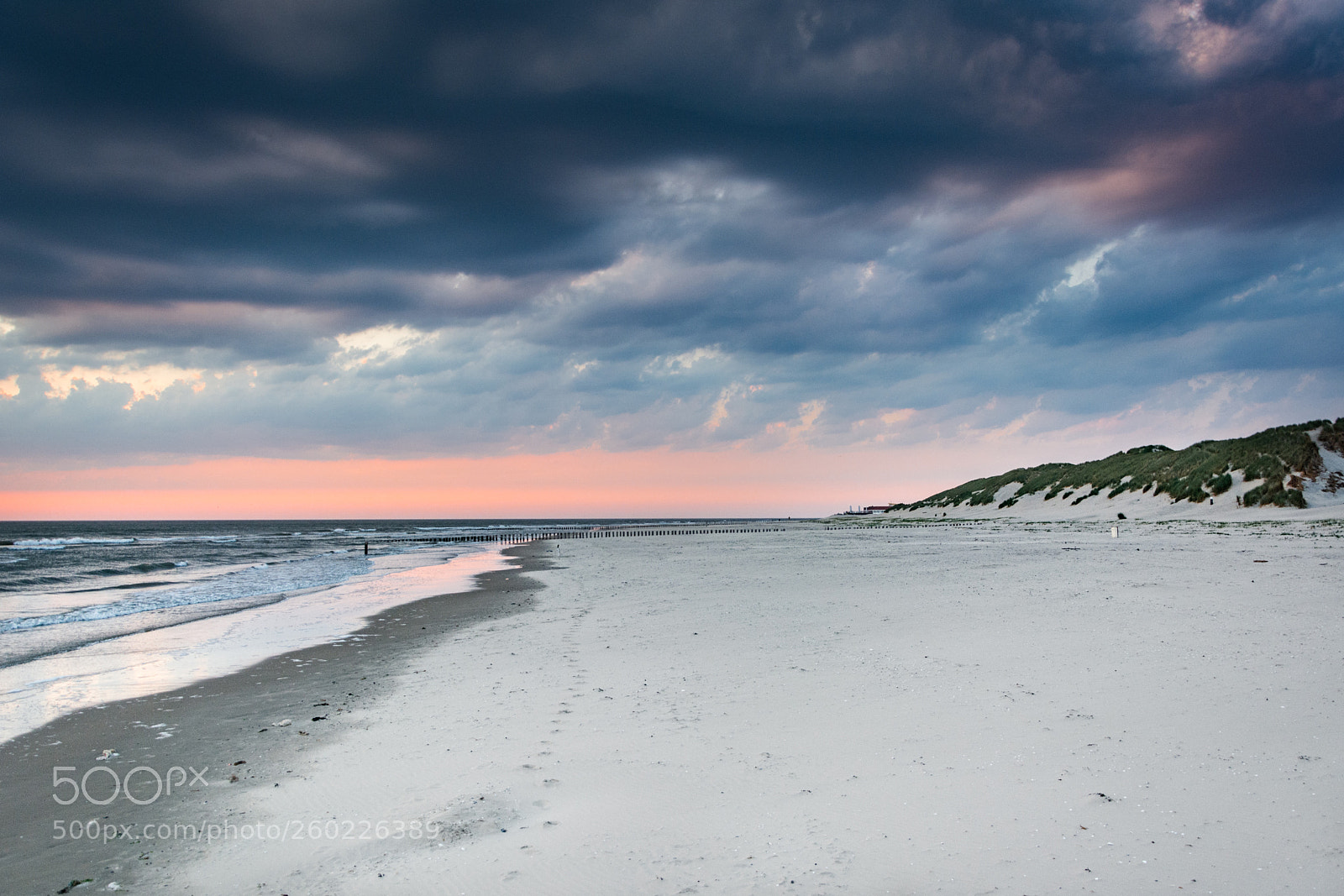 Nikon D7100 sample photo. Clouds over ameland photography