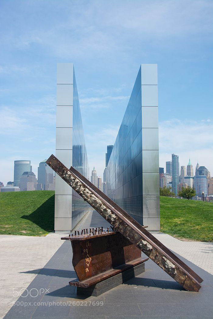 Nikon D7100 sample photo. The 9-11 empty sky photography