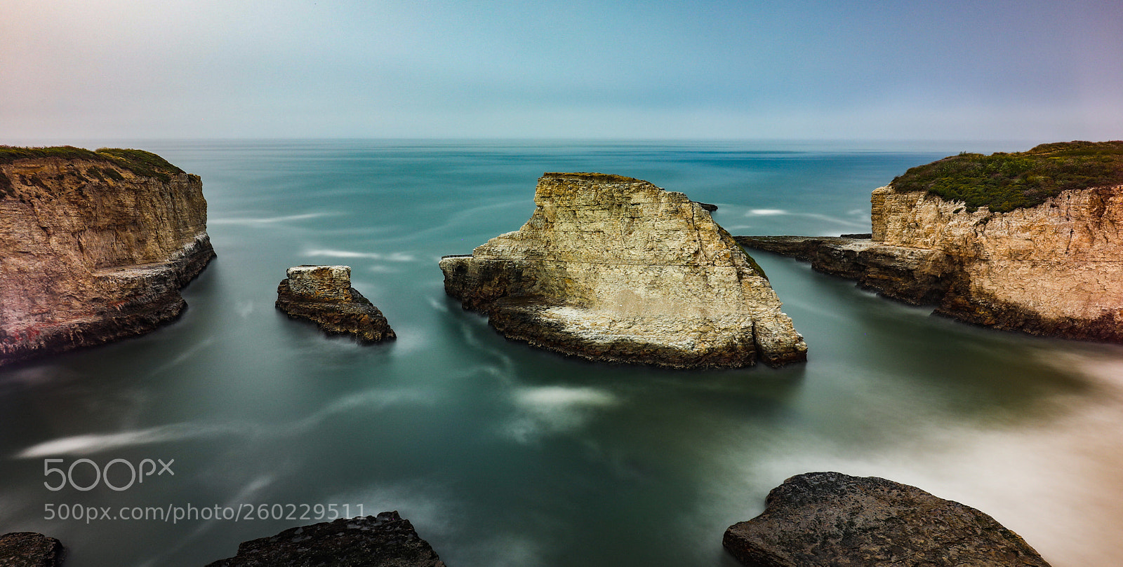 Canon EOS 5D Mark IV sample photo. Shark fin  photography