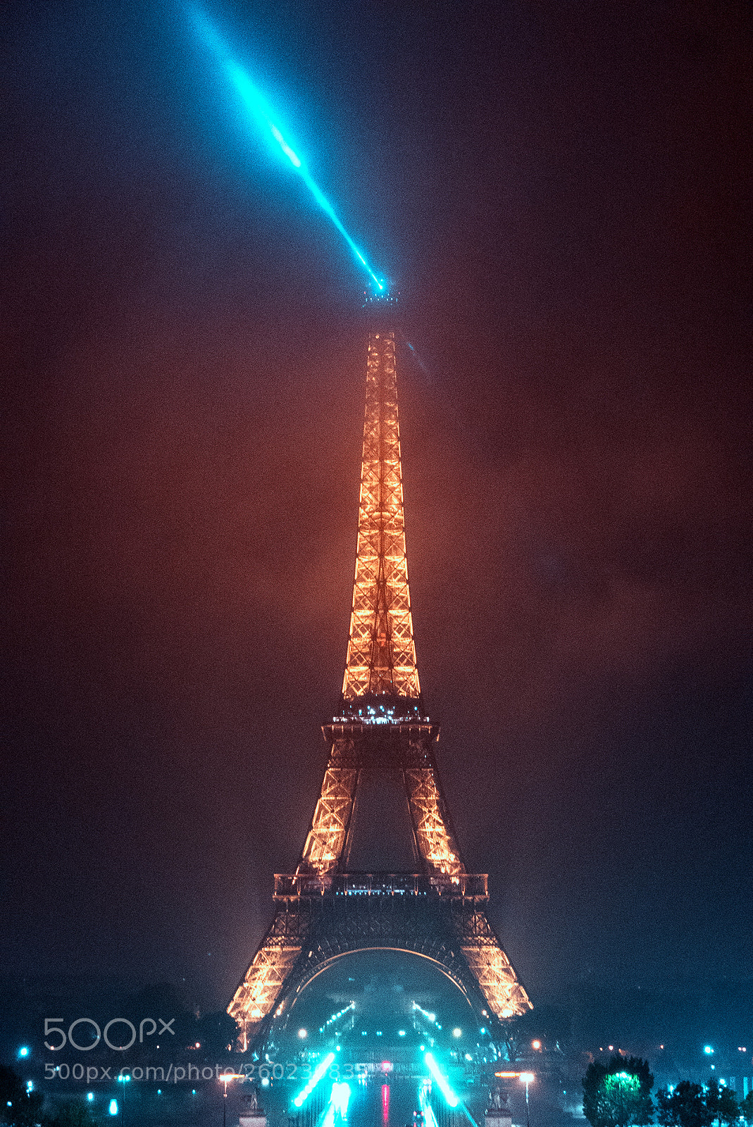 Panasonic Lumix DMC-LX100 sample photo. Eiffel tower - rainy photography