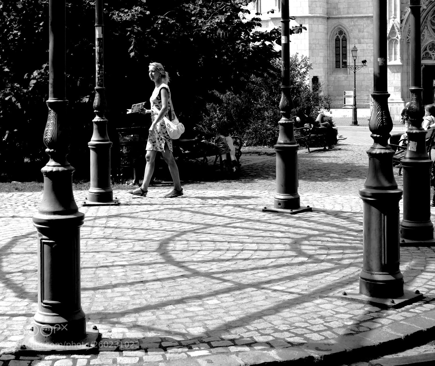 Sony Cyber-shot DSC-RX100 sample photo. Walk next to the photography