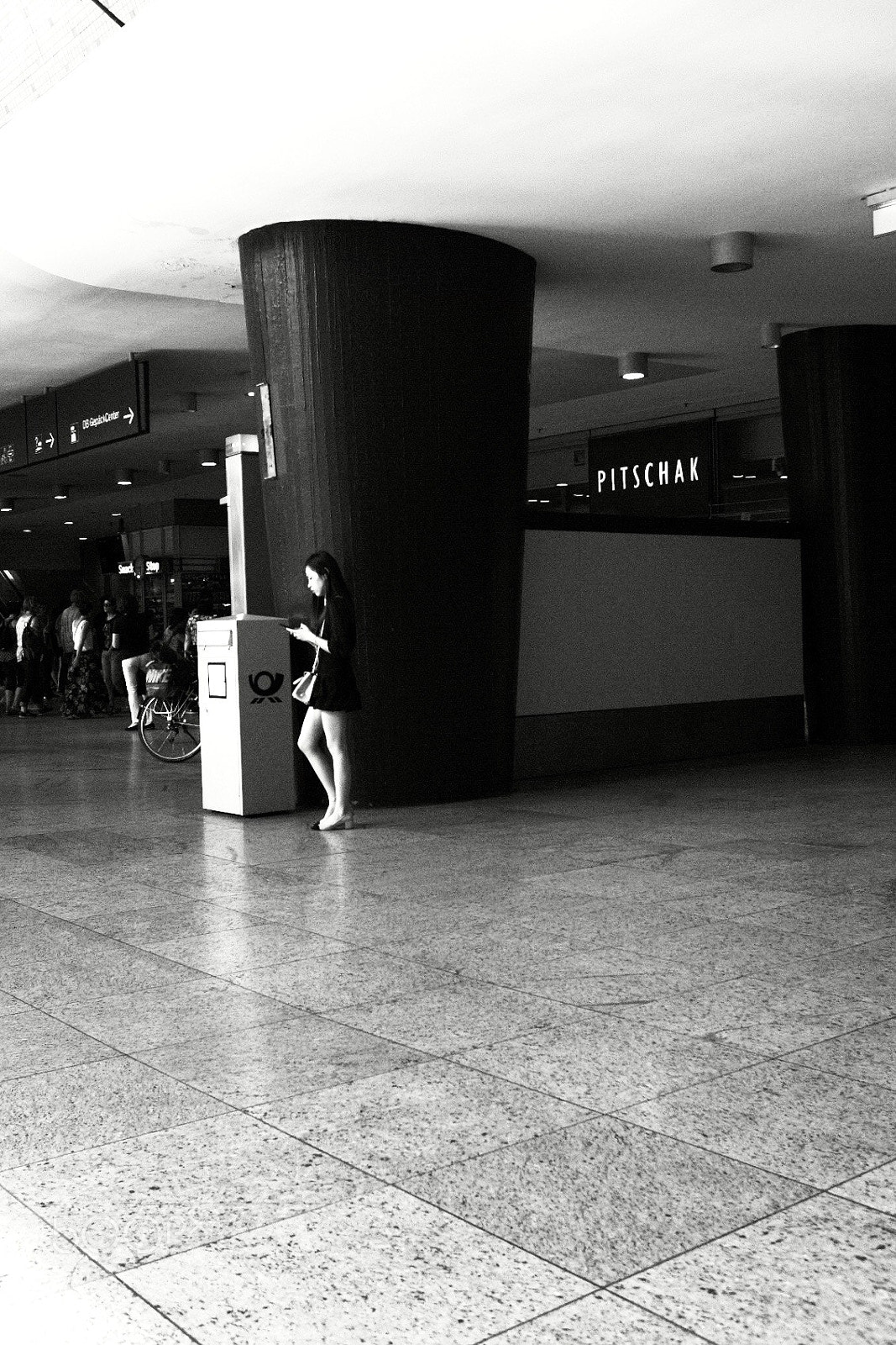 Fujifilm X100F sample photo. Untitled photography