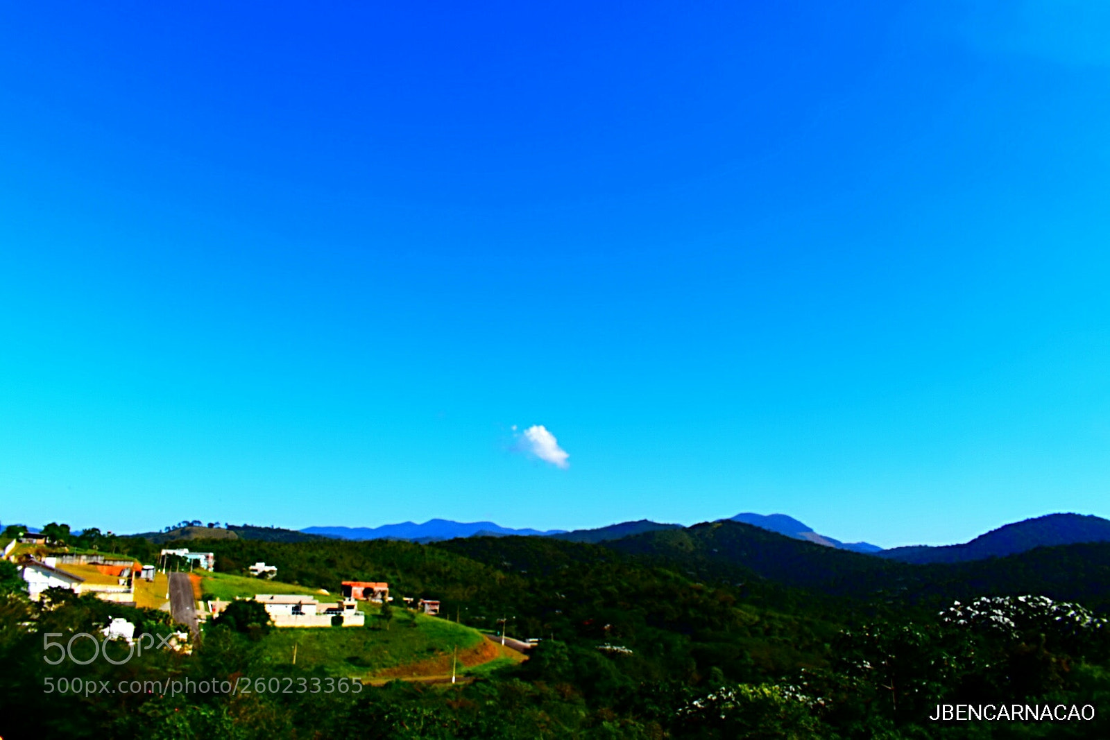 Nikon D5600 sample photo. Lonely cloud photography