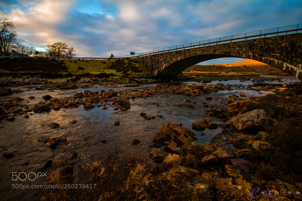 Canon EOS 70D sample photo. Probably sligachan bridge photography