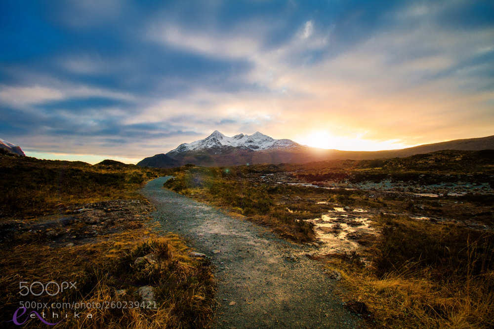 Canon EOS 70D sample photo. Sunset on red cuillin photography