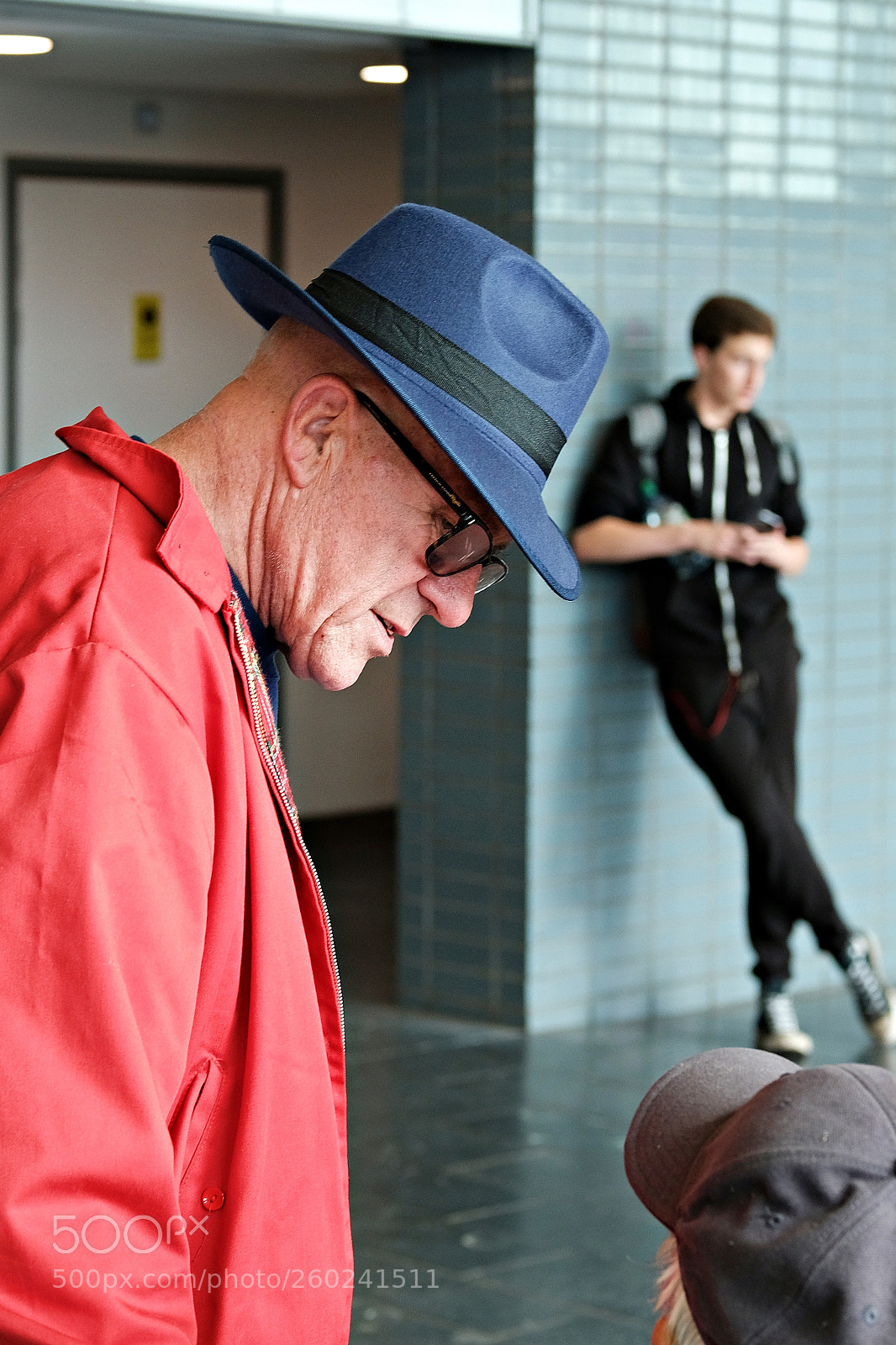 Fujifilm X-Pro2 sample photo. Blue fedora photography
