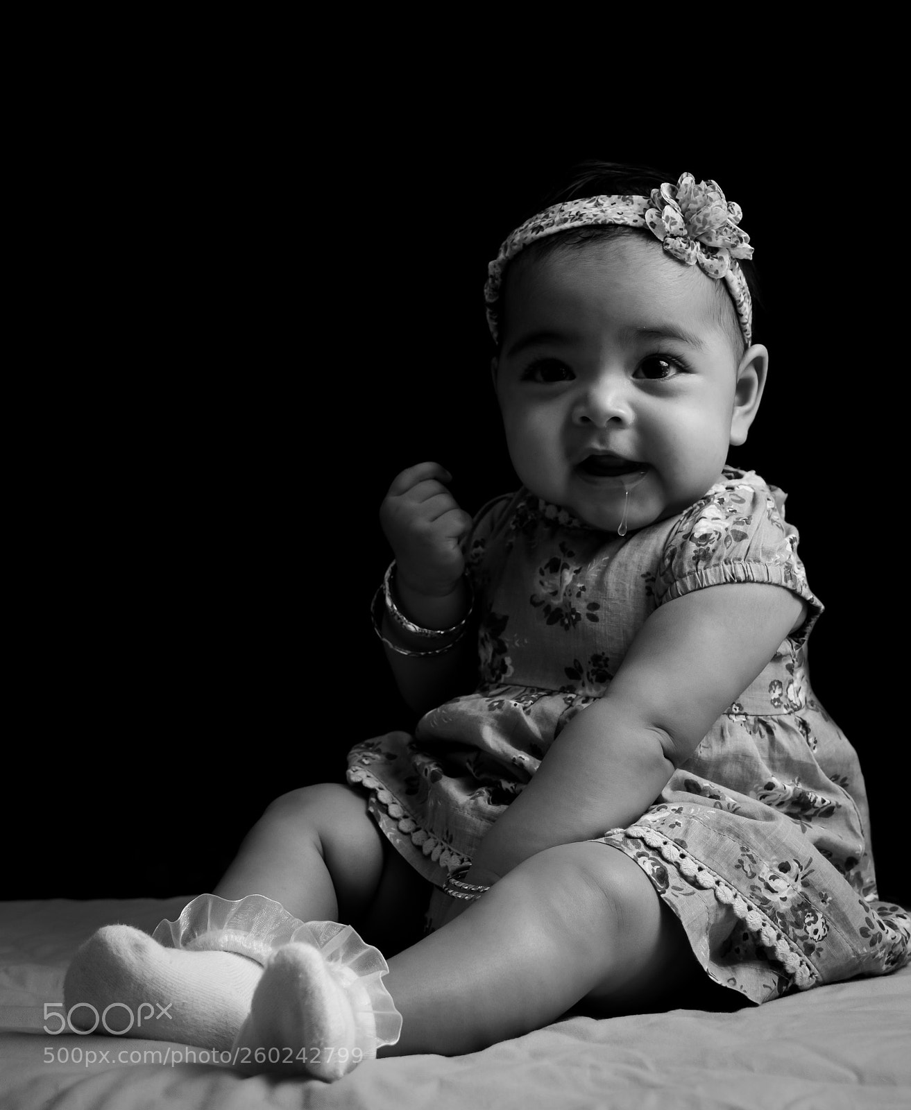 Olympus OM-D E-M5 II sample photo. Baby shoots photography