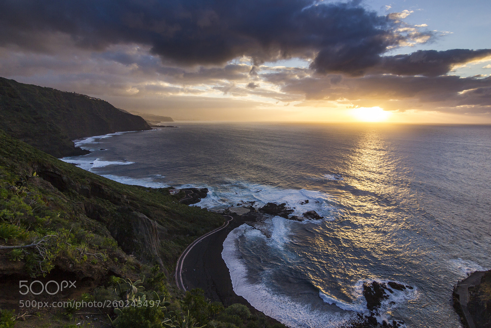 Canon EOS 550D (EOS Rebel T2i / EOS Kiss X4) sample photo. Sunset on tenerife island photography