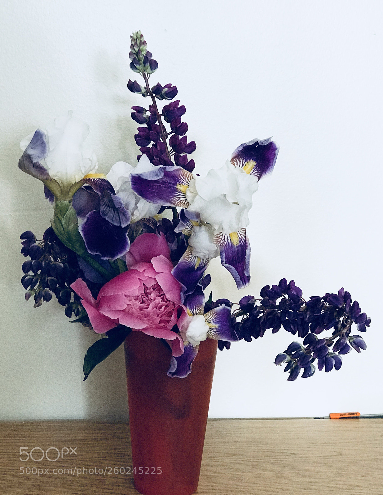 Apple iPhone 7 Plus sample photo. Organic bouquet photography