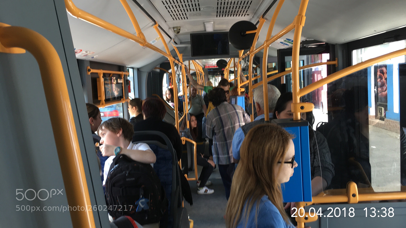 Apple iPhone SE sample photo. Interiorul lui 913 - 9 (20.4.2018) photography