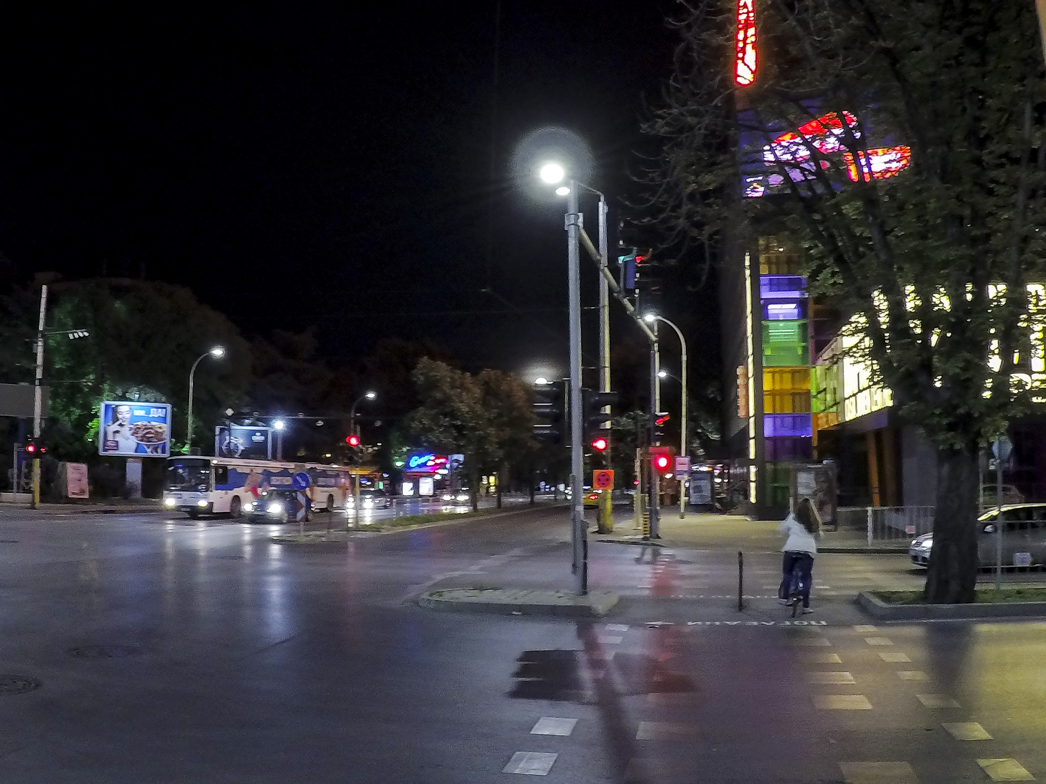 GoPro Hero5 Black sample photo. Night street photography