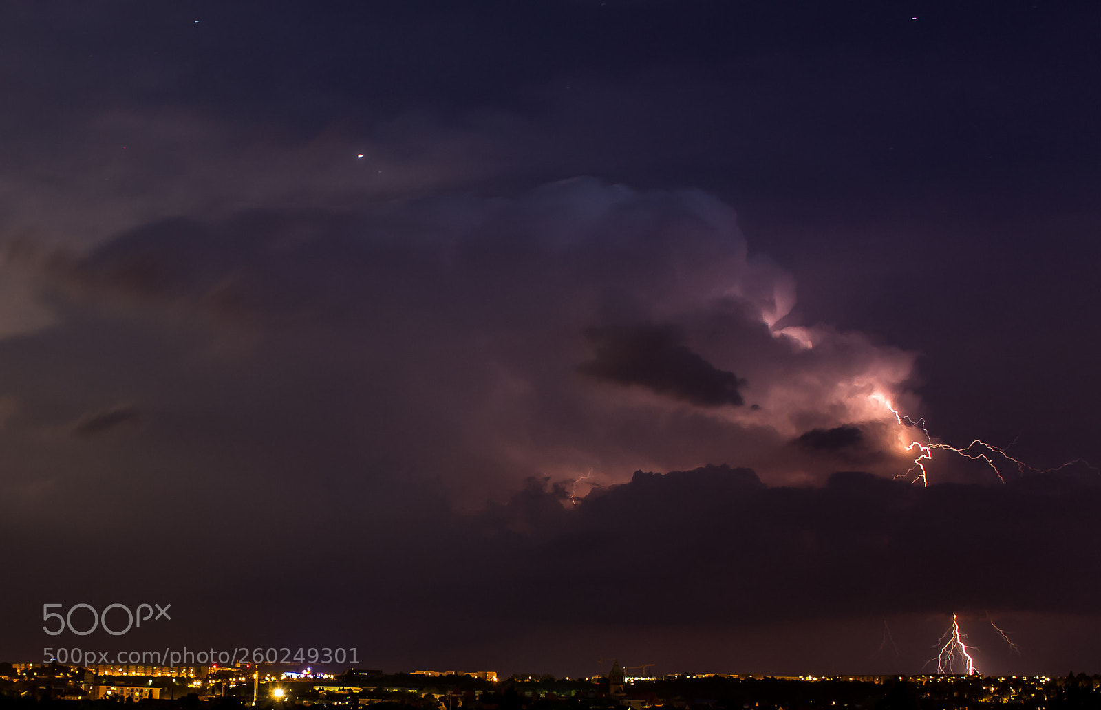 Canon EOS 1100D (EOS Rebel T3 / EOS Kiss X50) sample photo. Thunderstorm photography