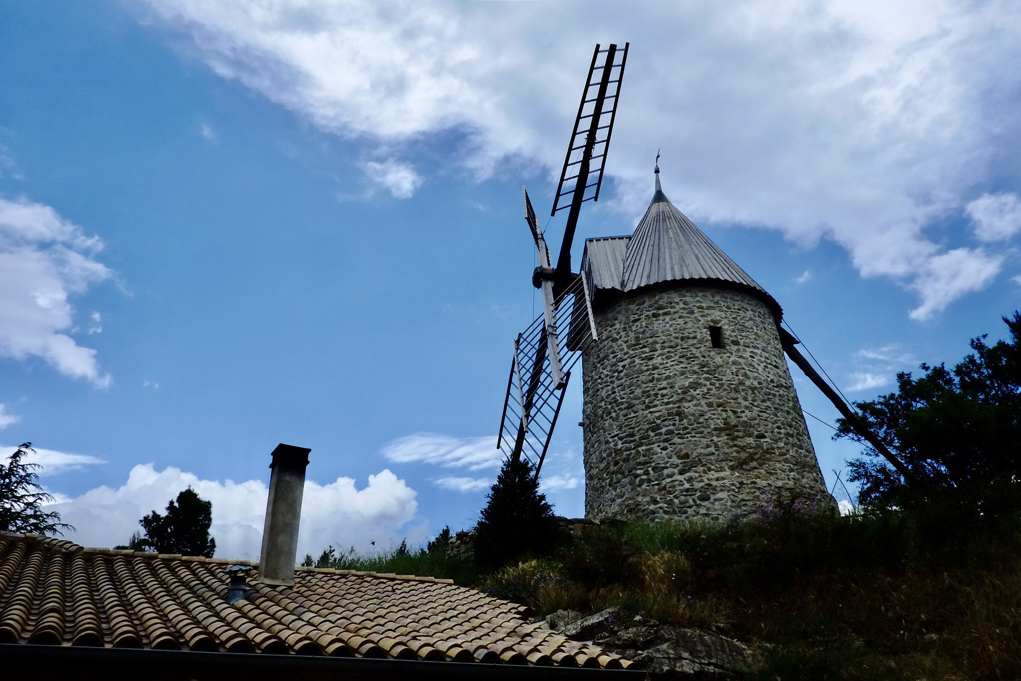 Fujifilm X-Pro1 sample photo. The mill photography