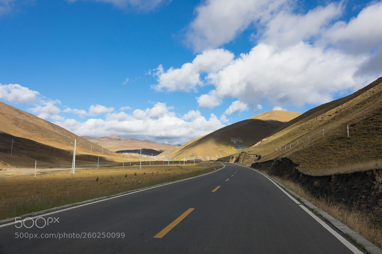 Sony Cyber-shot DSC-RX10 III sample photo. Highway of north of photography