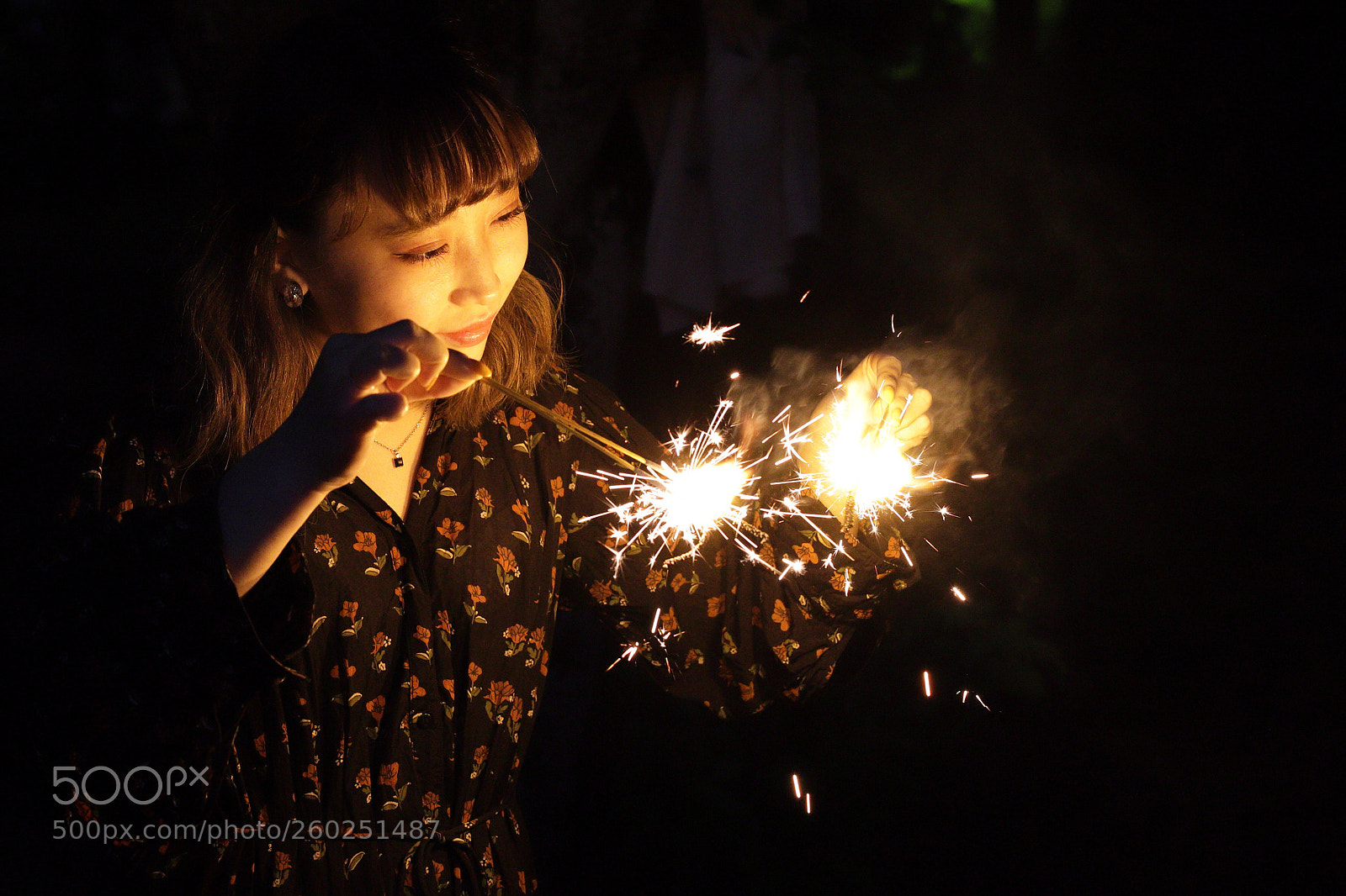 Canon EOS 6D Mark II sample photo. Sparkler photography