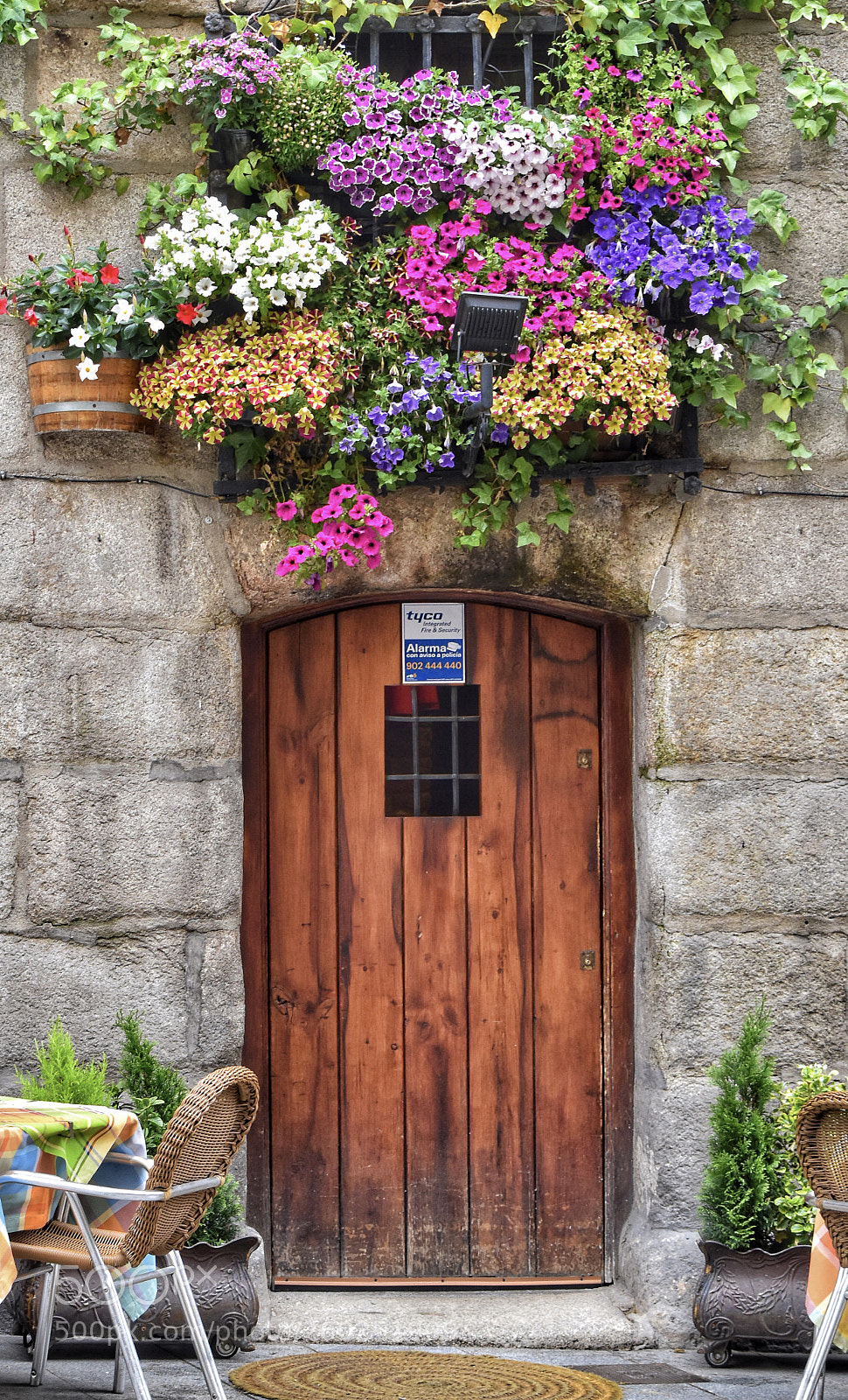 Nikon D5500 sample photo. Spanish doorway photography