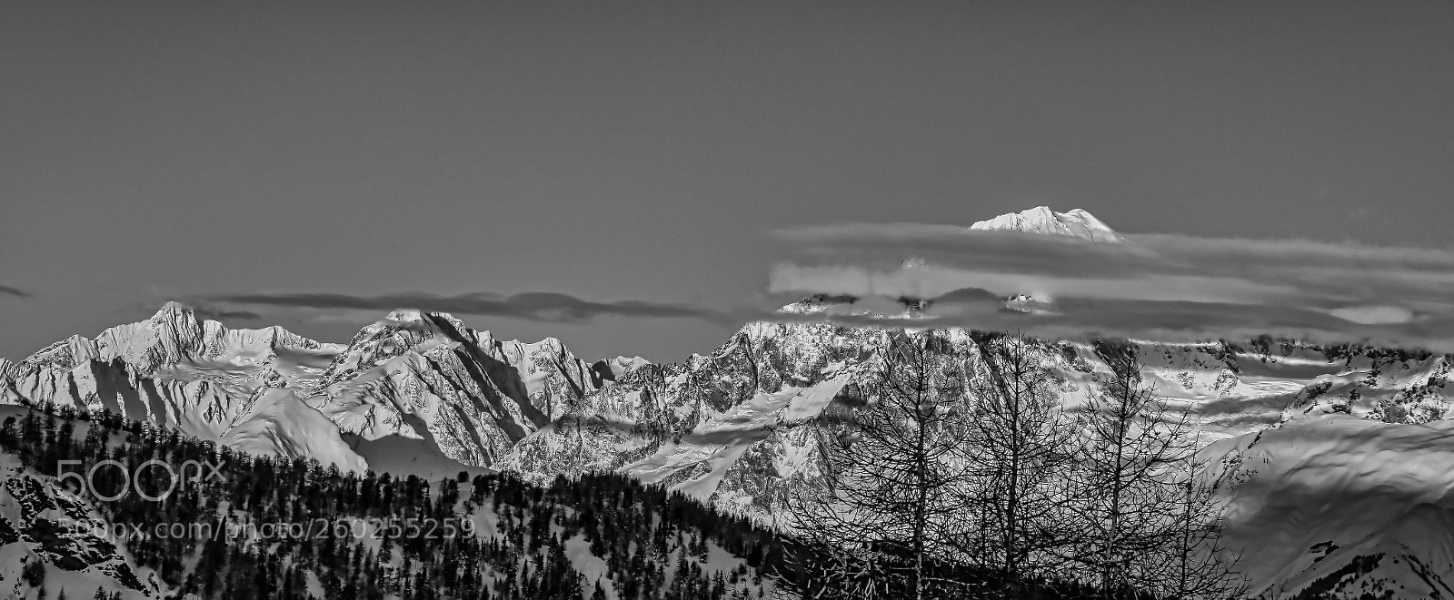 Panasonic Lumix DMC-FZ1000 sample photo. Massif du mont blanc photography