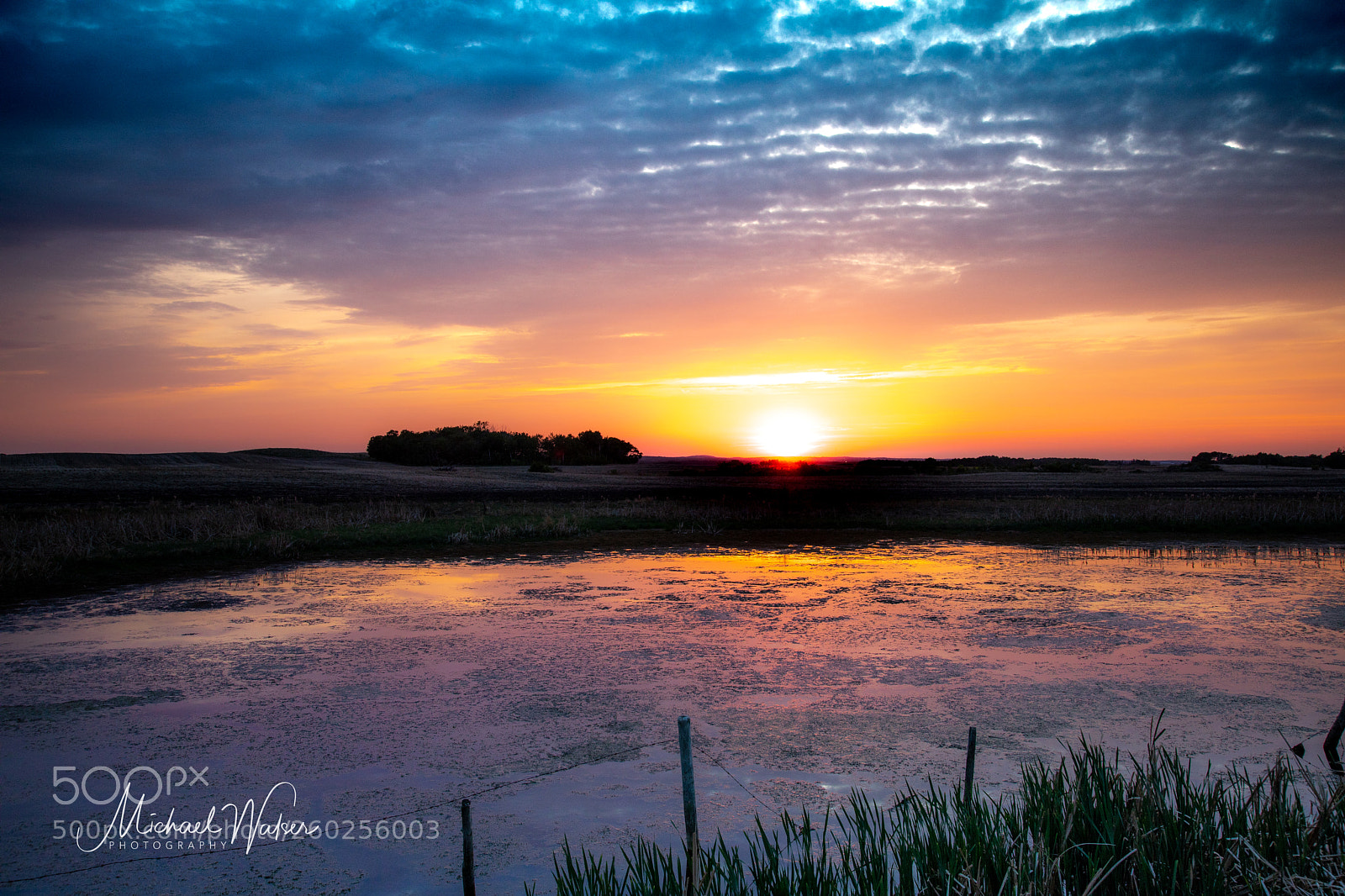Canon EOS 5D Mark IV sample photo. Wawota, saskatchewan, sunset photography