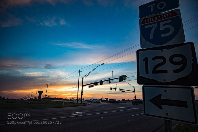 Canon EOS 5D Mark IV sample photo. Dusk photography