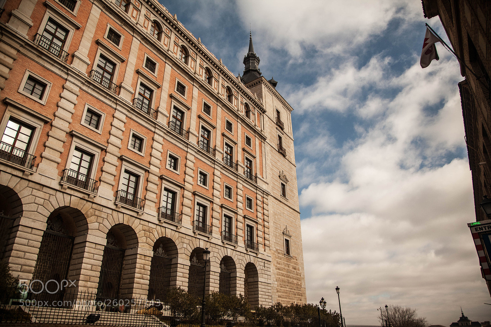 Canon EOS 5D Mark II sample photo. Madrids beauty photography