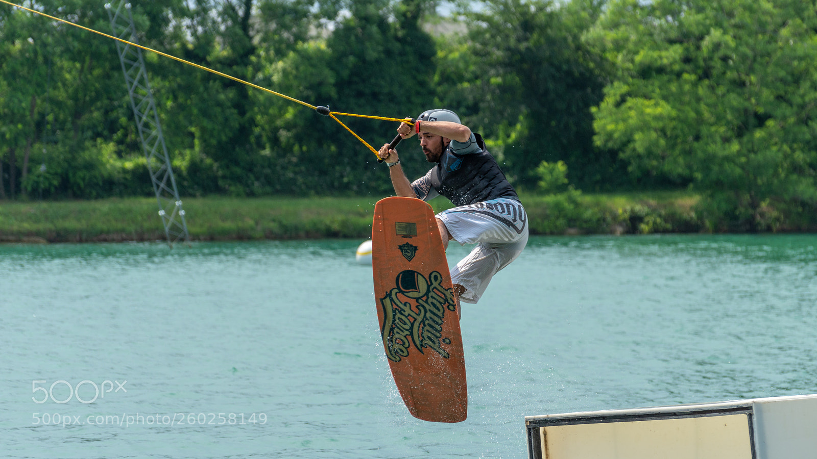 Nikon D7200 sample photo. I want to fly photography