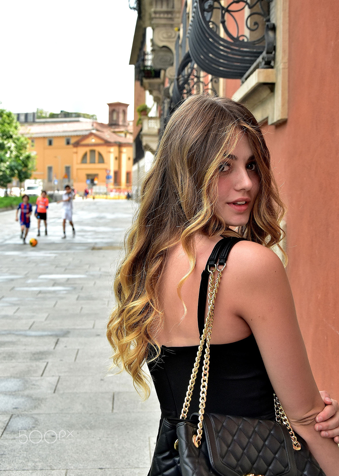 Nikon D5500 sample photo. A ride in the city photography