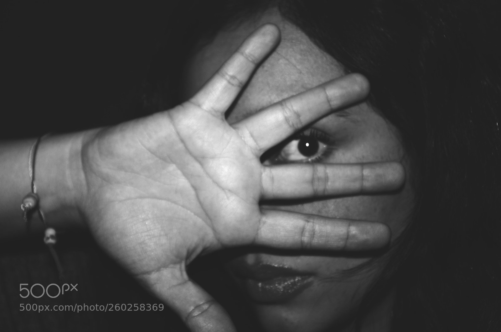 Pentax K-50 sample photo. Autoretrato photography
