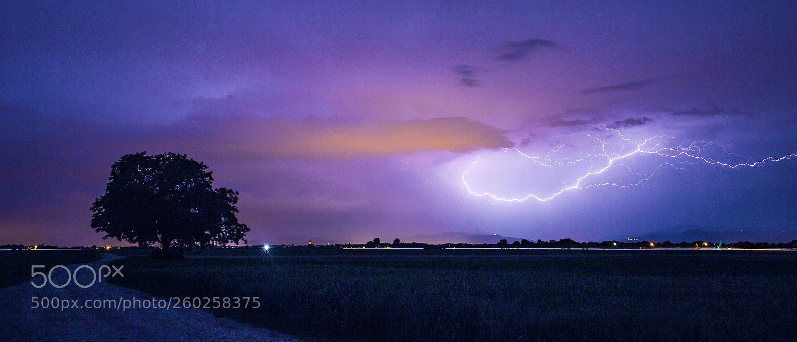 Canon EOS 6D sample photo. Lightning photography