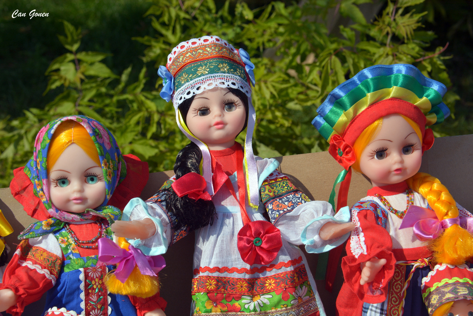 Nikon D7100 + Nikon AF-S DX Nikkor 18-300mm F3.5-5.6G ED VR sample photo. Baby dolls with traditional dresses. sergiev posad photography