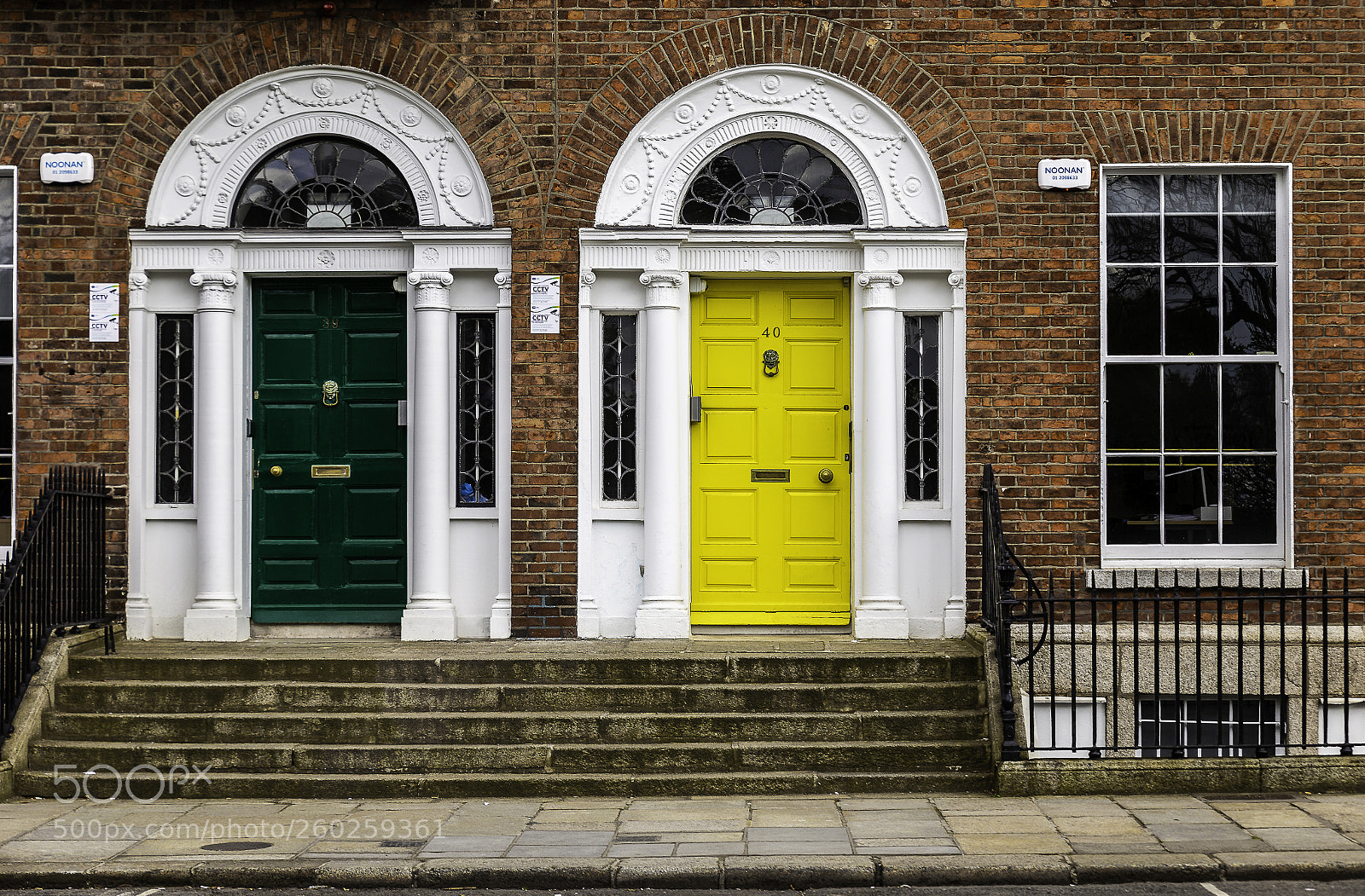 Canon EOS 6D sample photo. Dublin doors photography