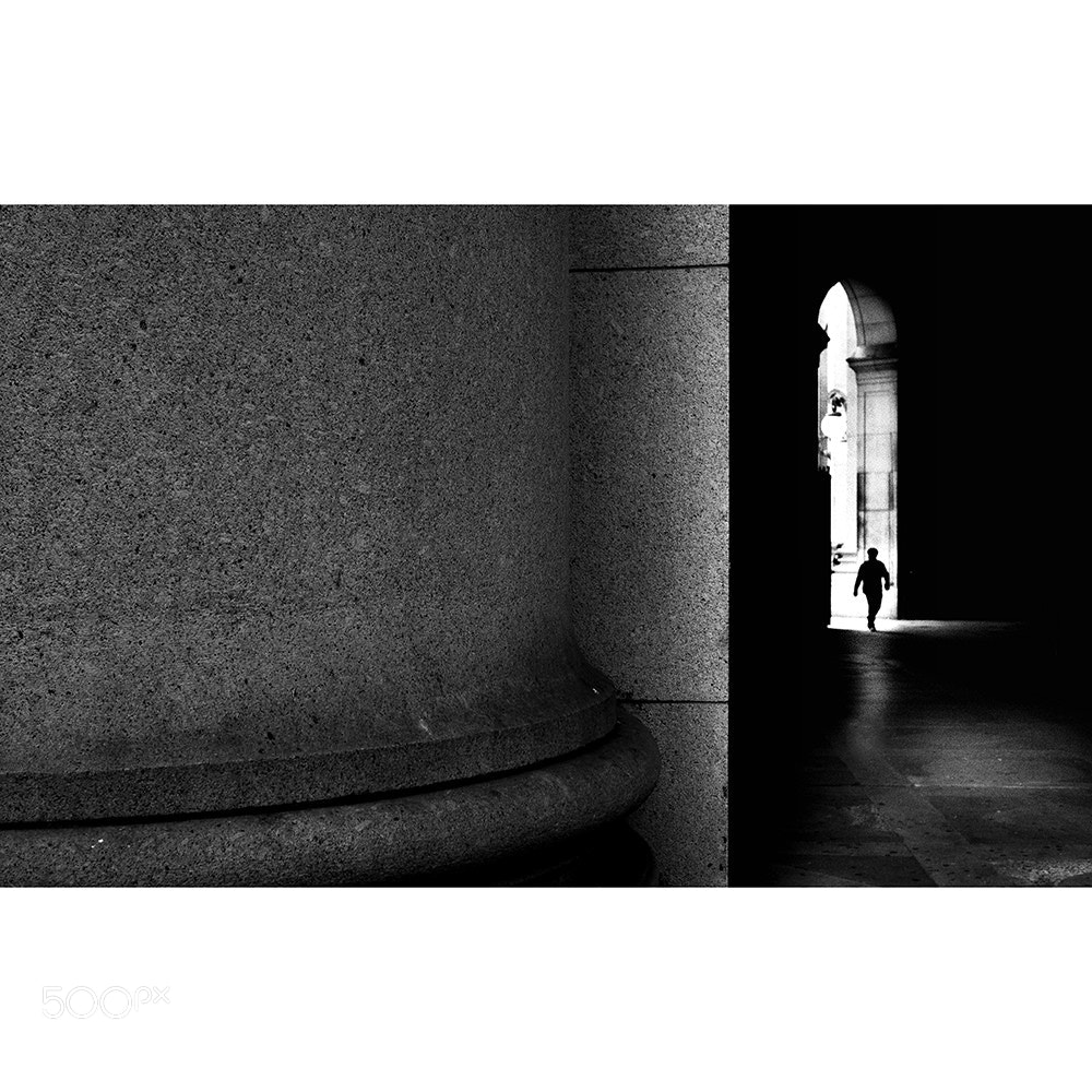Fujifilm X-T2 sample photo. Into the light photography