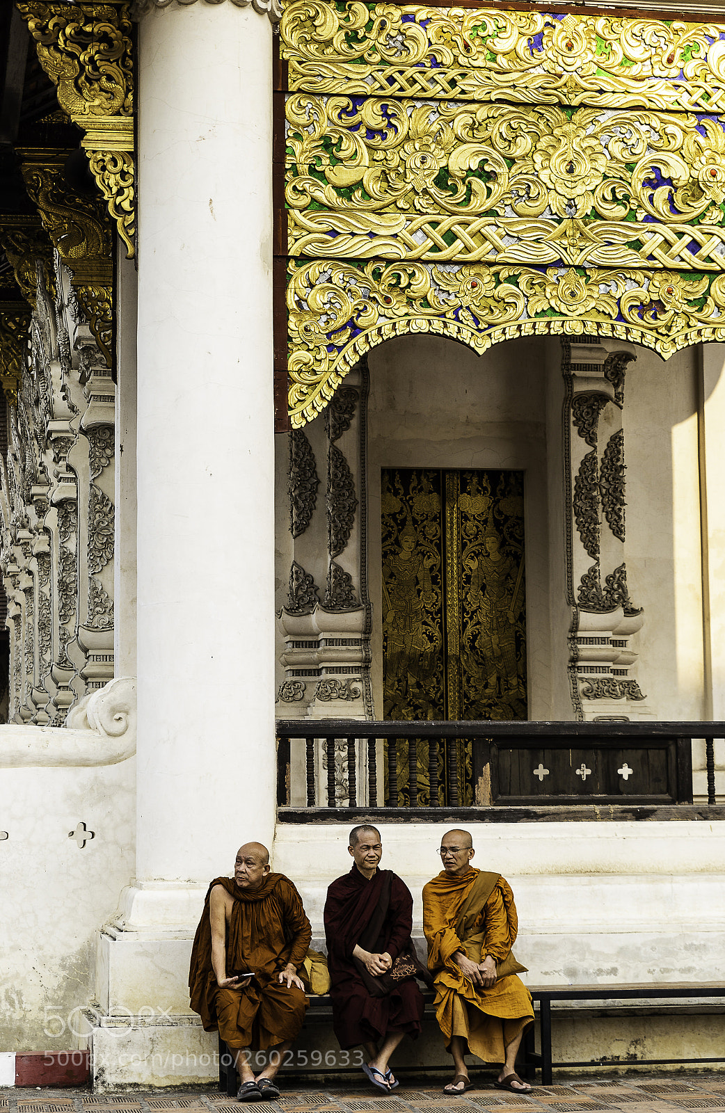 Canon EOS 6D sample photo. Three monks photography