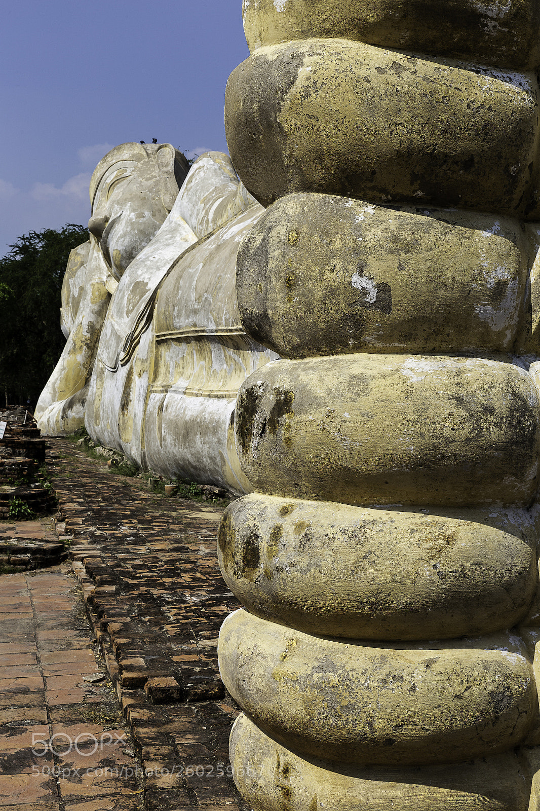 Canon EOS 6D sample photo. Reclined buddha ayutthaya photography