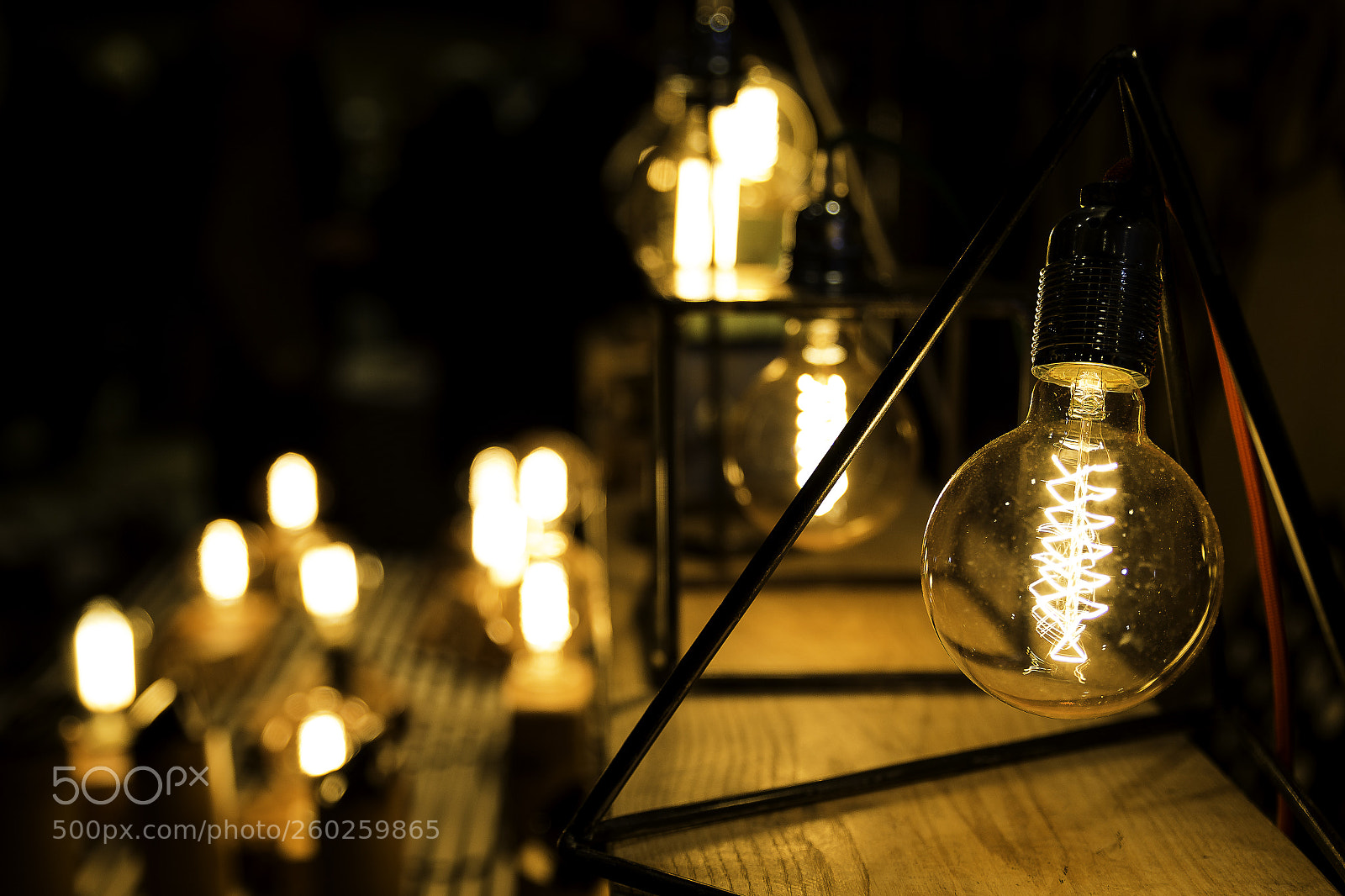 Canon EOS 6D sample photo. Lamp's light photography