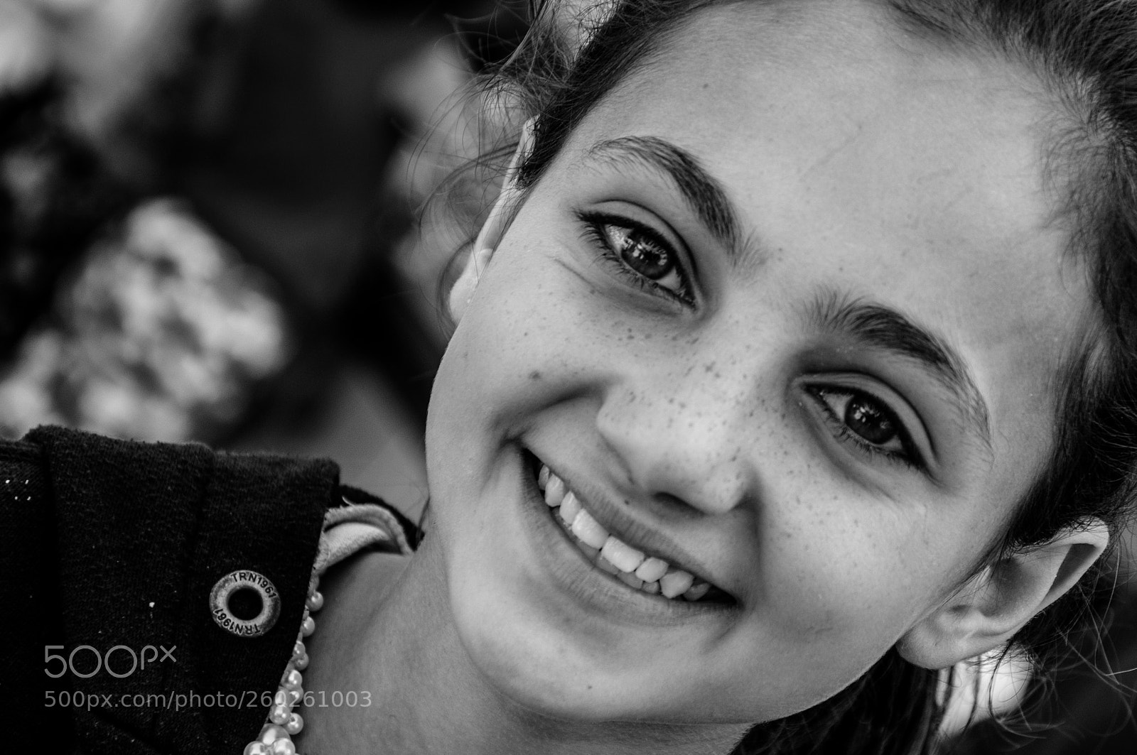 Nikon D90 sample photo. Smile... and the world photography