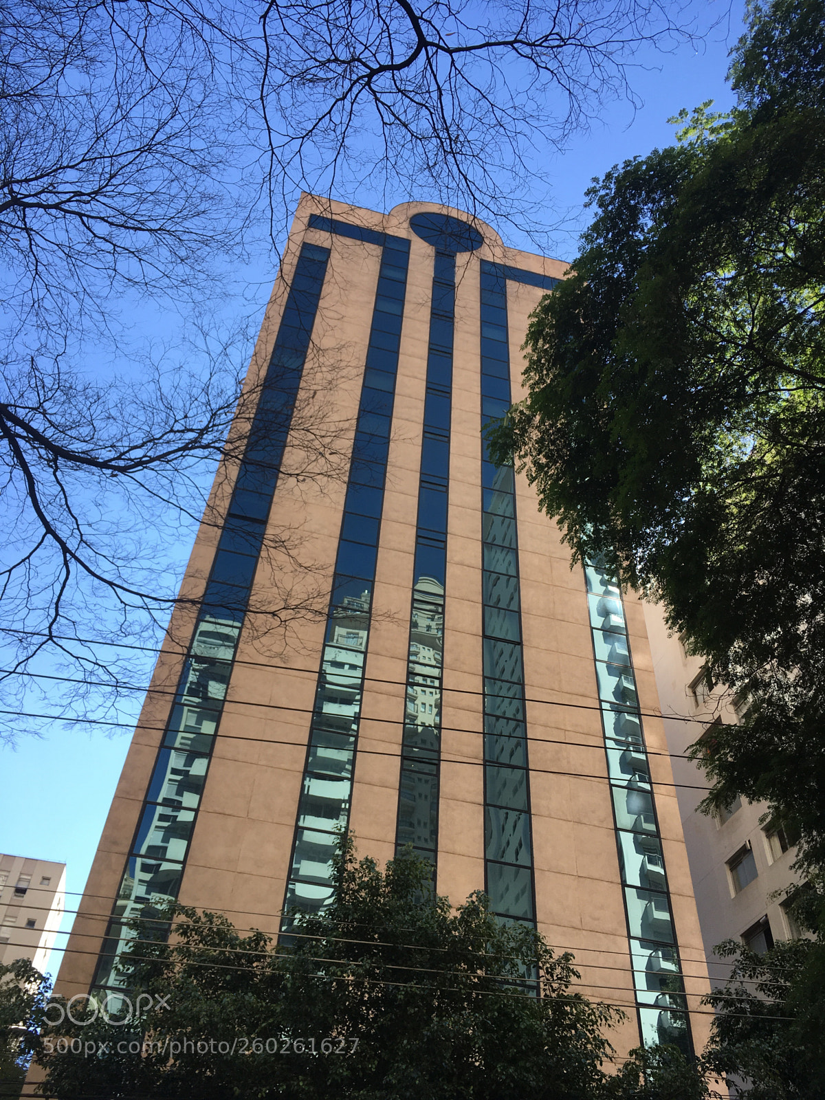 Apple iPhone SE sample photo. Building nearby paulista av photography
