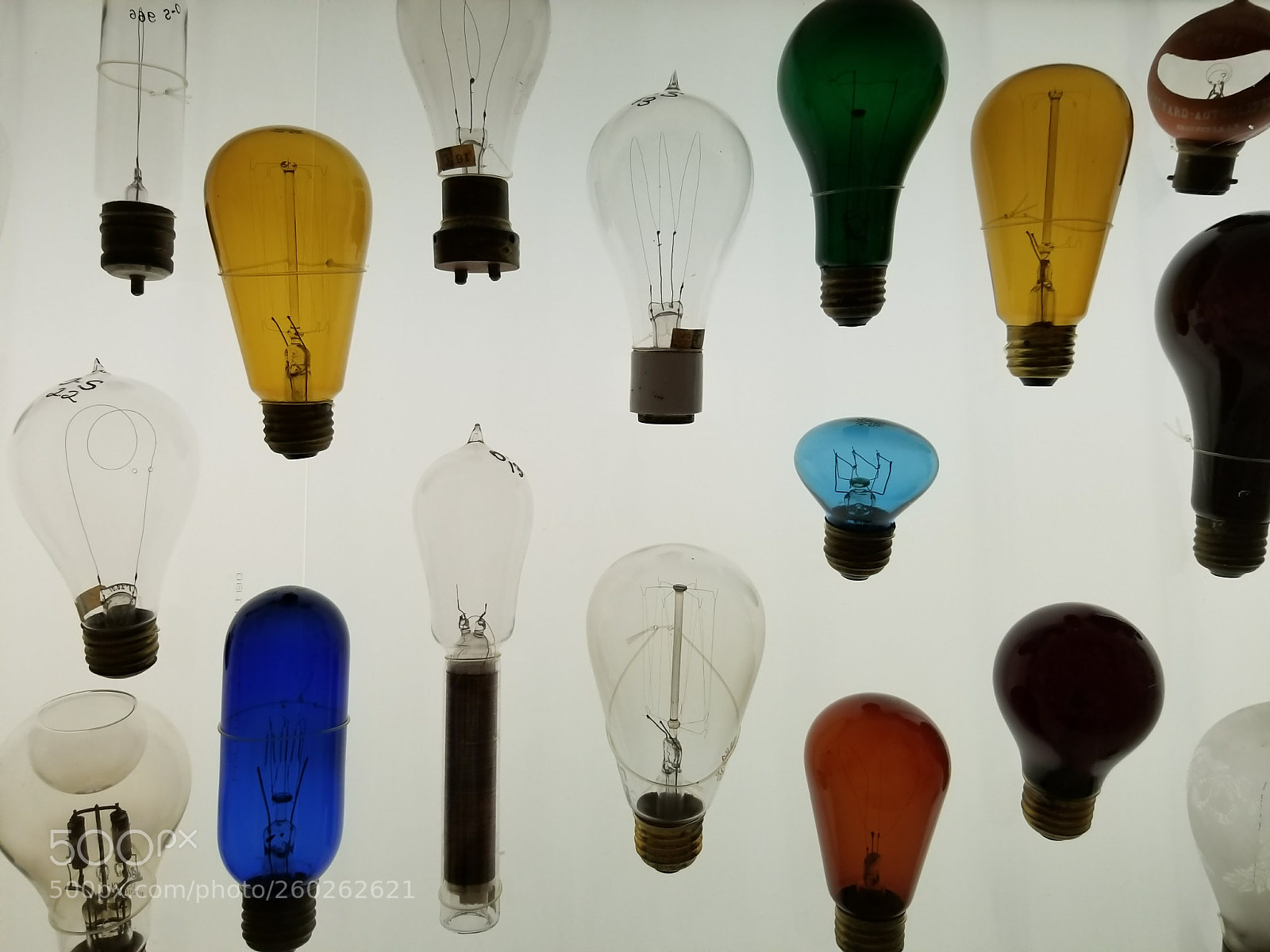 Samsung Galaxy S8 sample photo. Edision's lamps photography