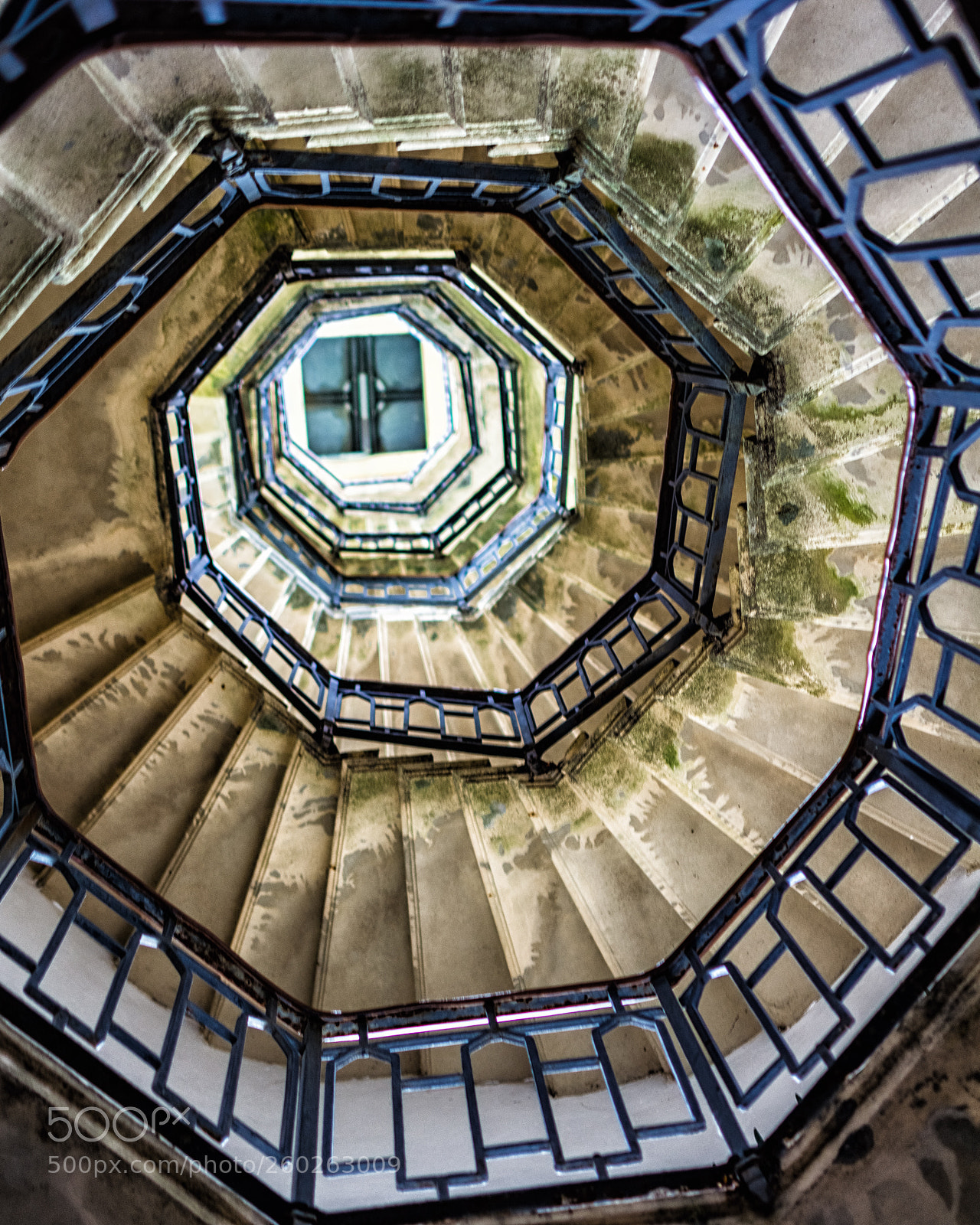 Nikon D5200 sample photo. Vibrant stairs photography