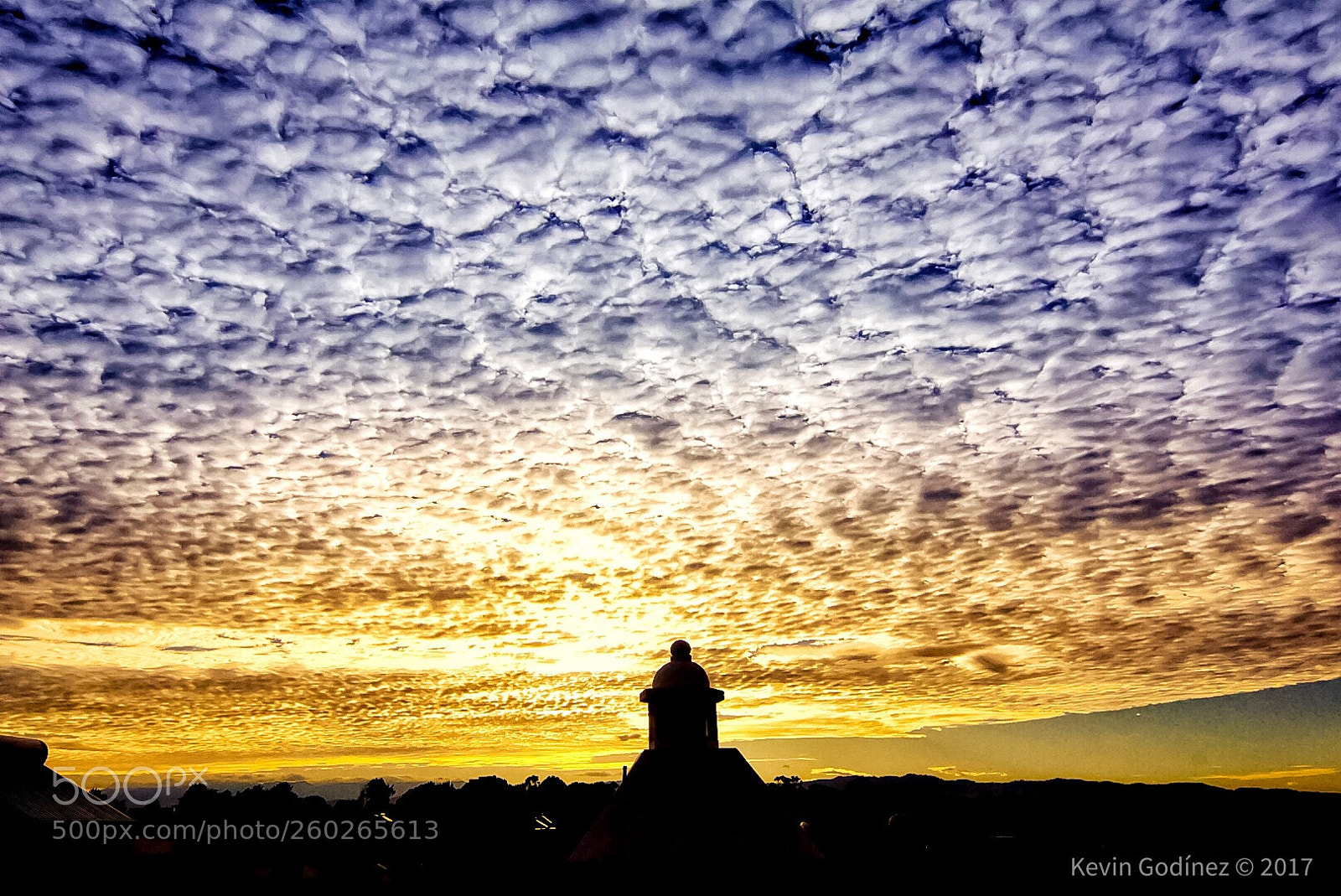 Sony ILCA-77M2 sample photo. Nubes  photography
