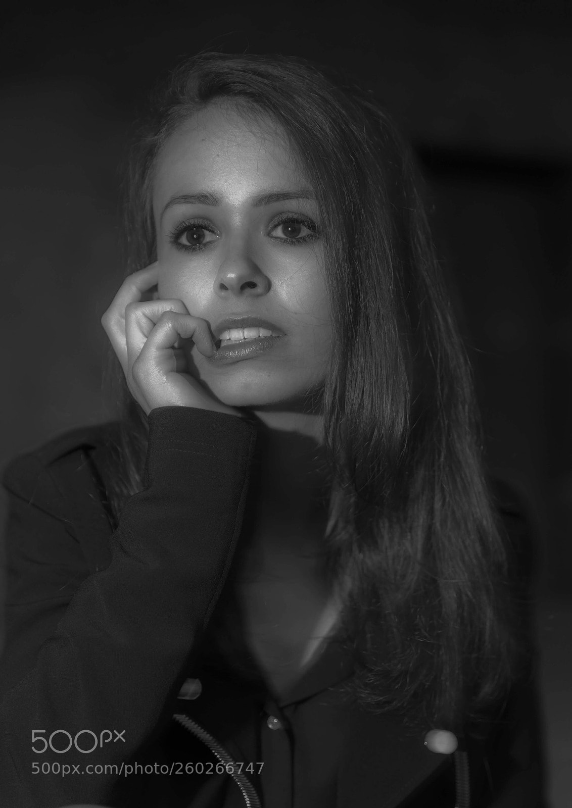 Canon EOS 5D Mark IV sample photo. Pensive photography