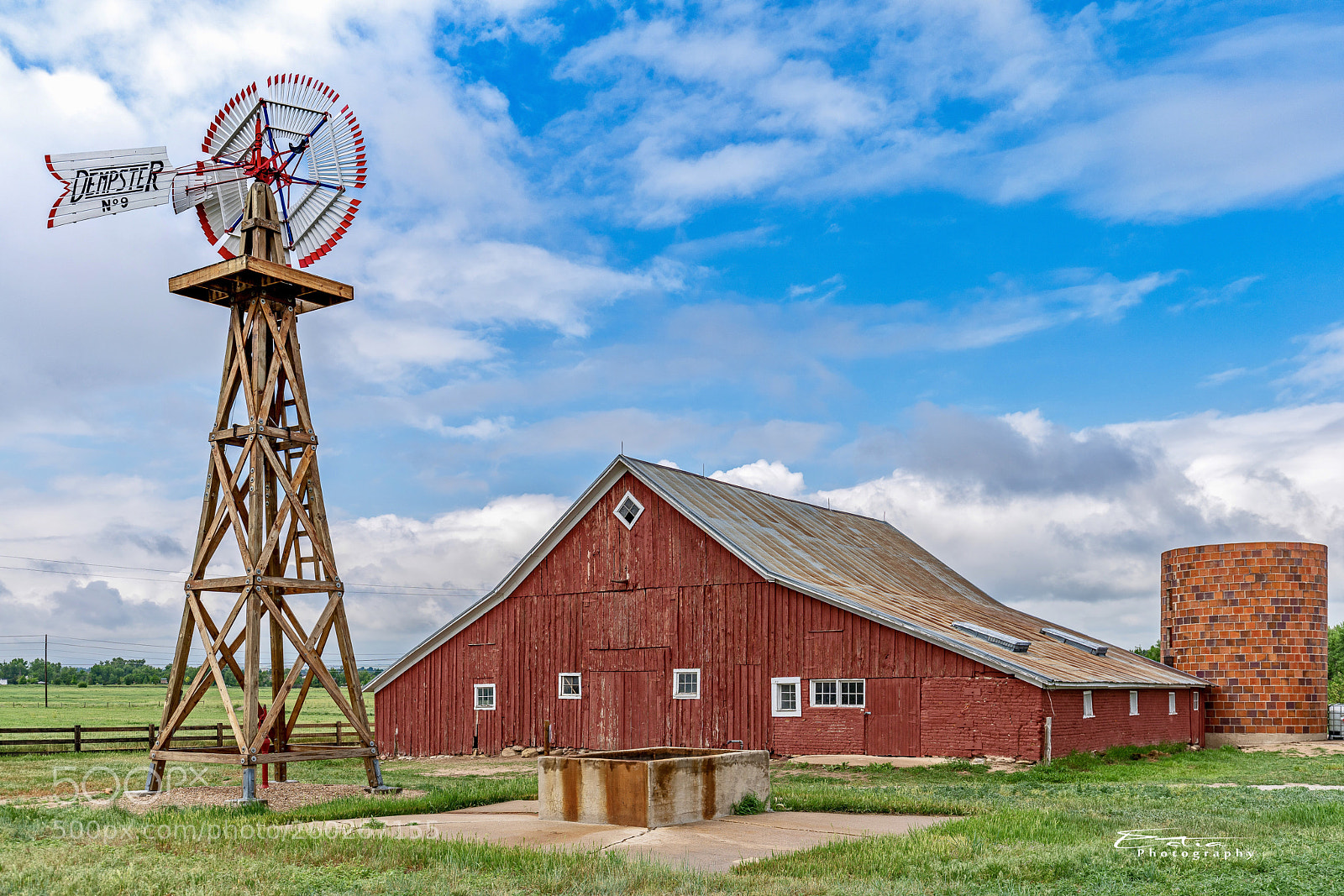Sony a7R III sample photo. 17-mile barn  photography
