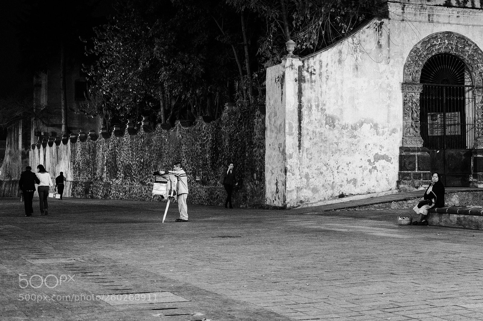 Fujifilm X-T2 sample photo. Organillero photography