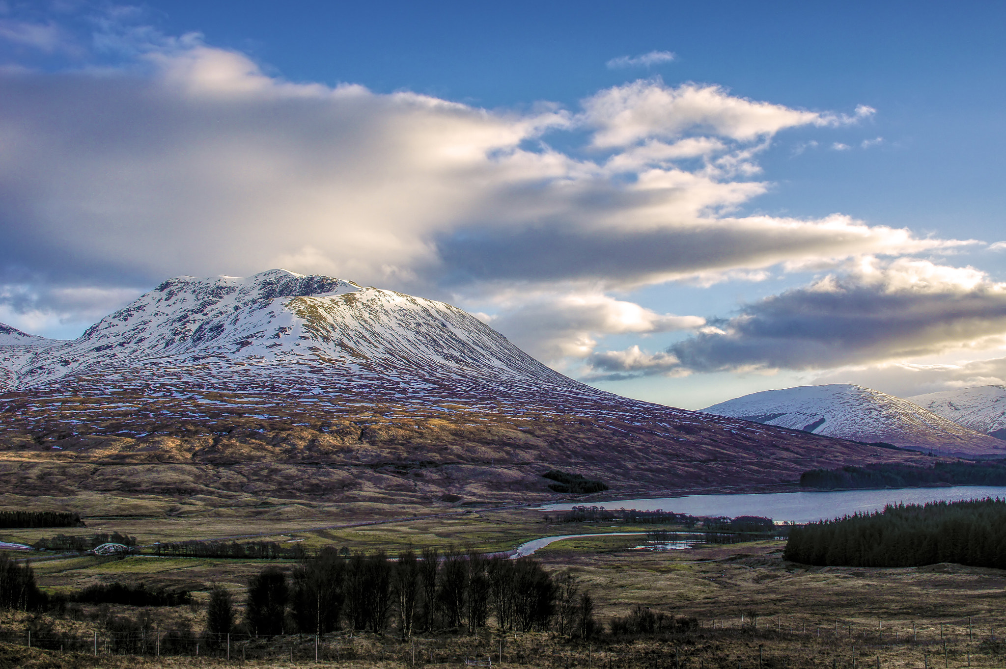 Sony SLT-A33 sample photo. Snow on the mountain photography