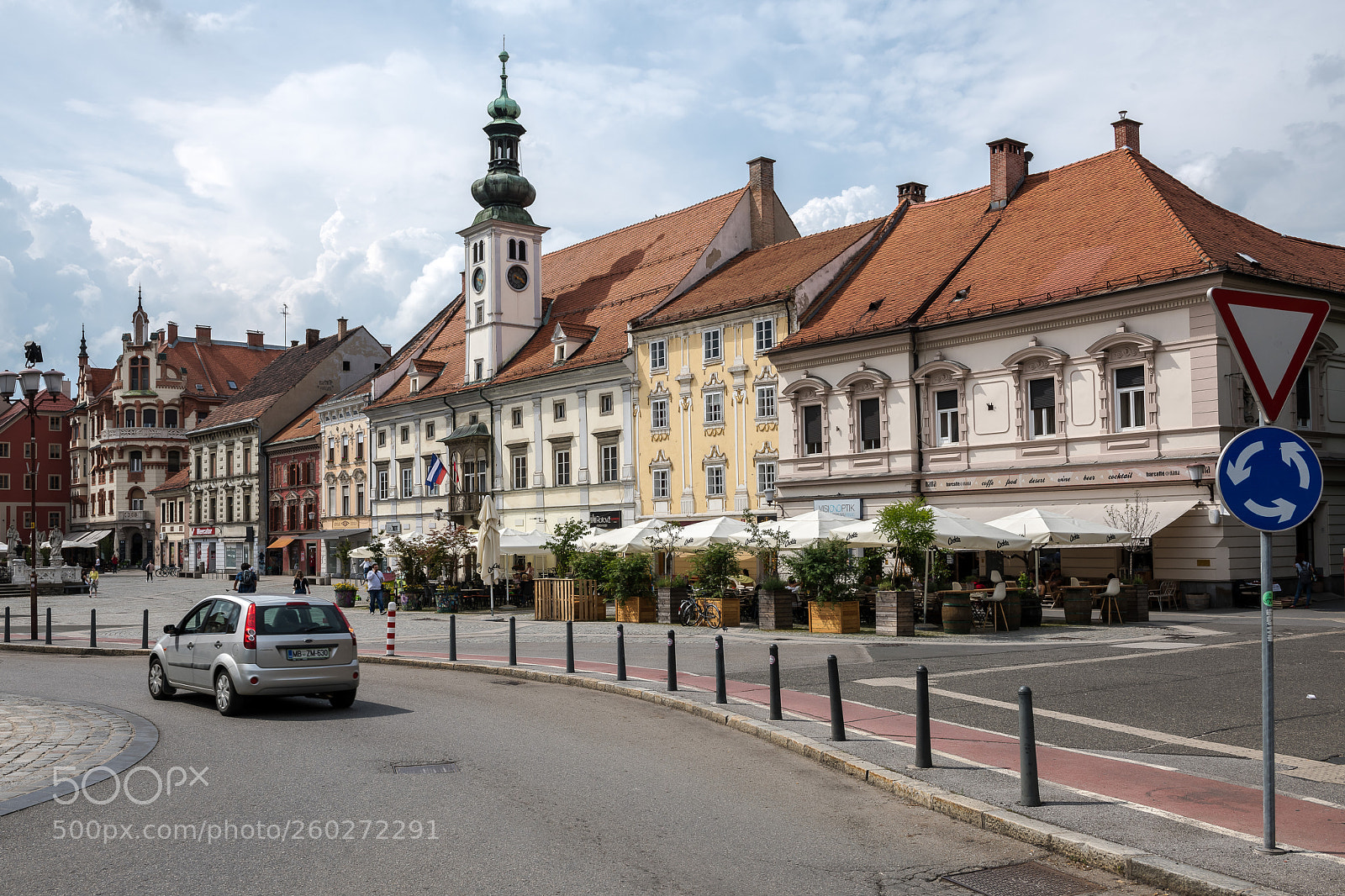 Nikon D850 sample photo. Maribor - traffic in photography